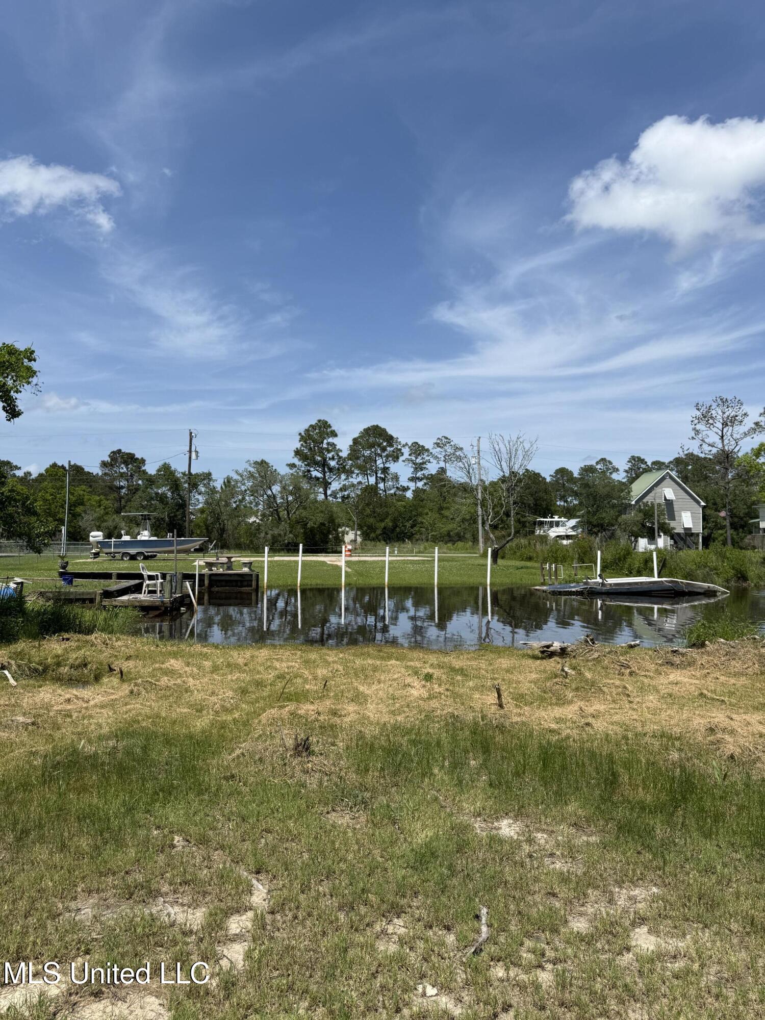 Dolphin Street Property Photo 1