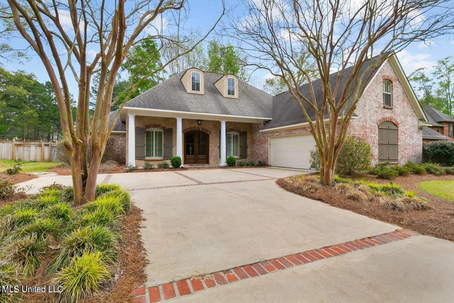 434 Laural Court Property Photo 1