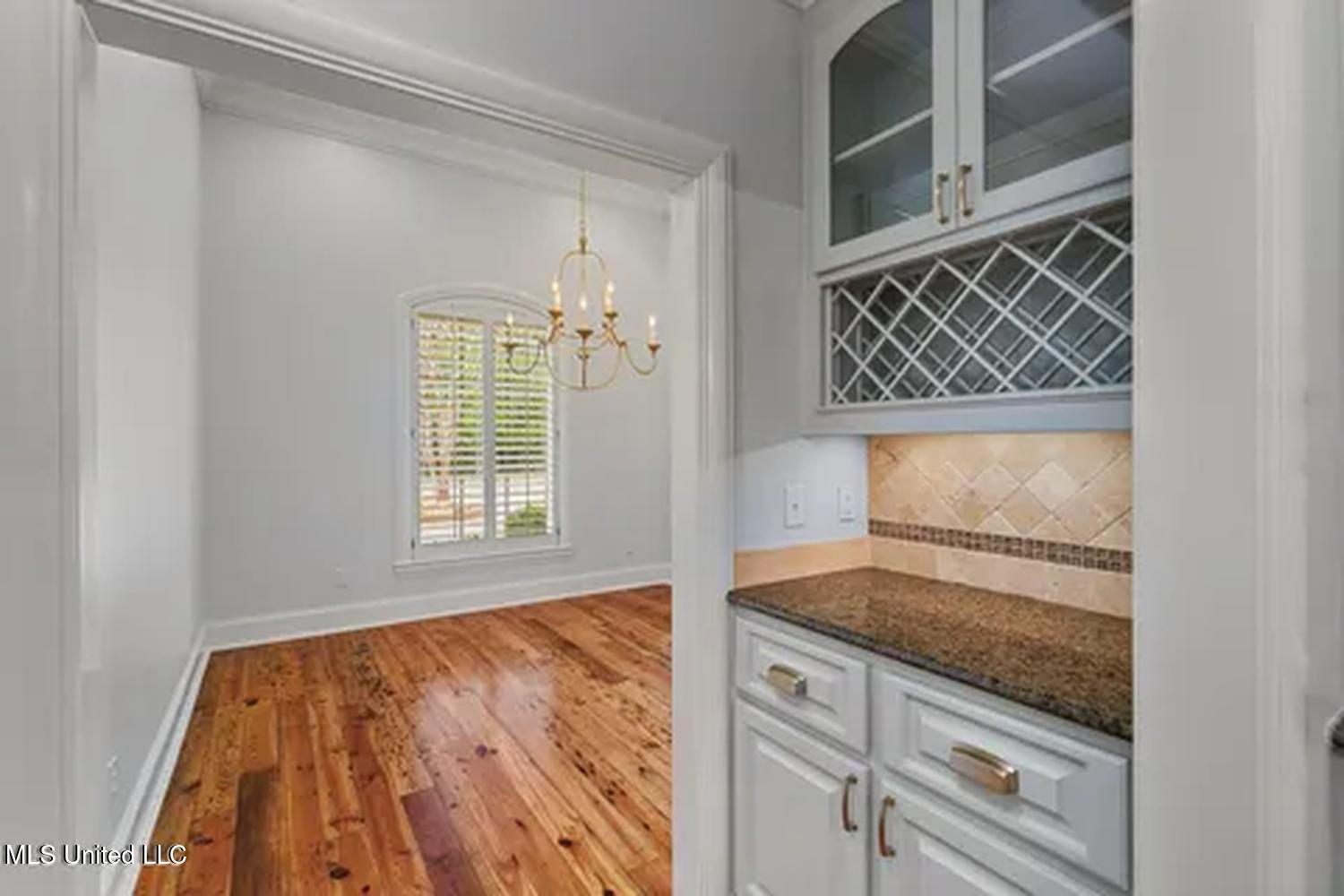 434 Laural Court Property Photo 18