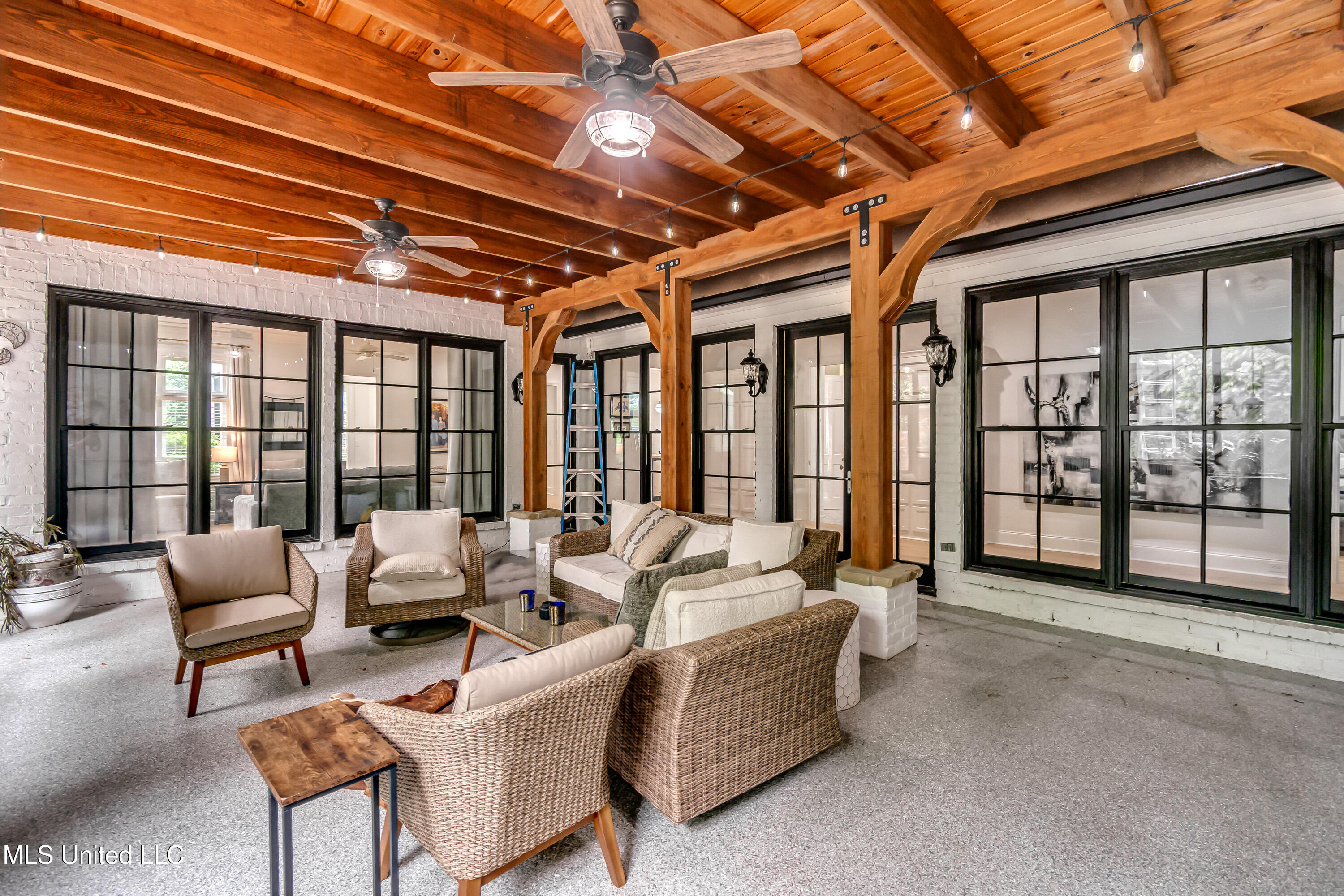 107 Chadwyck Court Property Photo 11