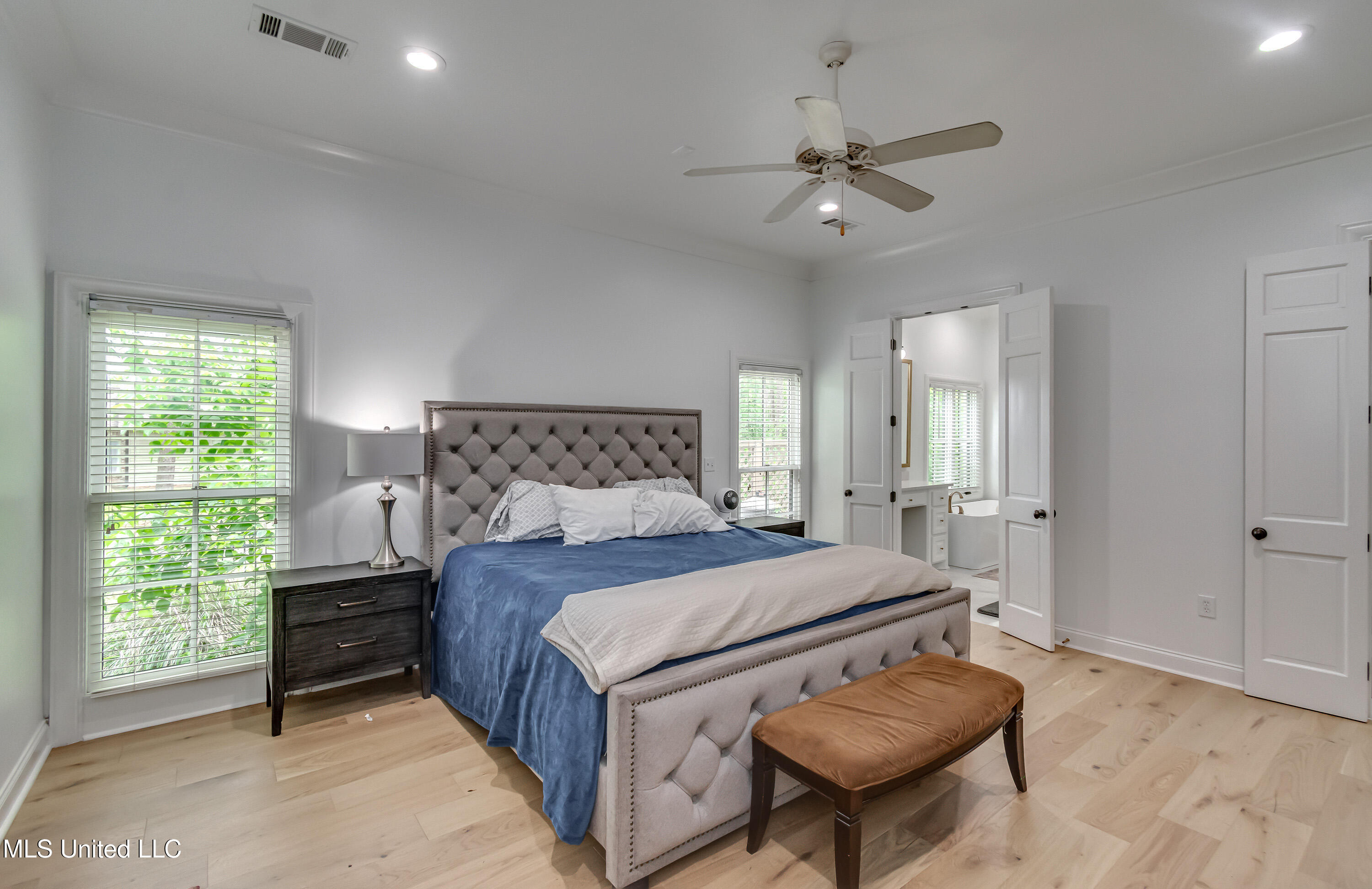 107 Chadwyck Court Property Photo 30