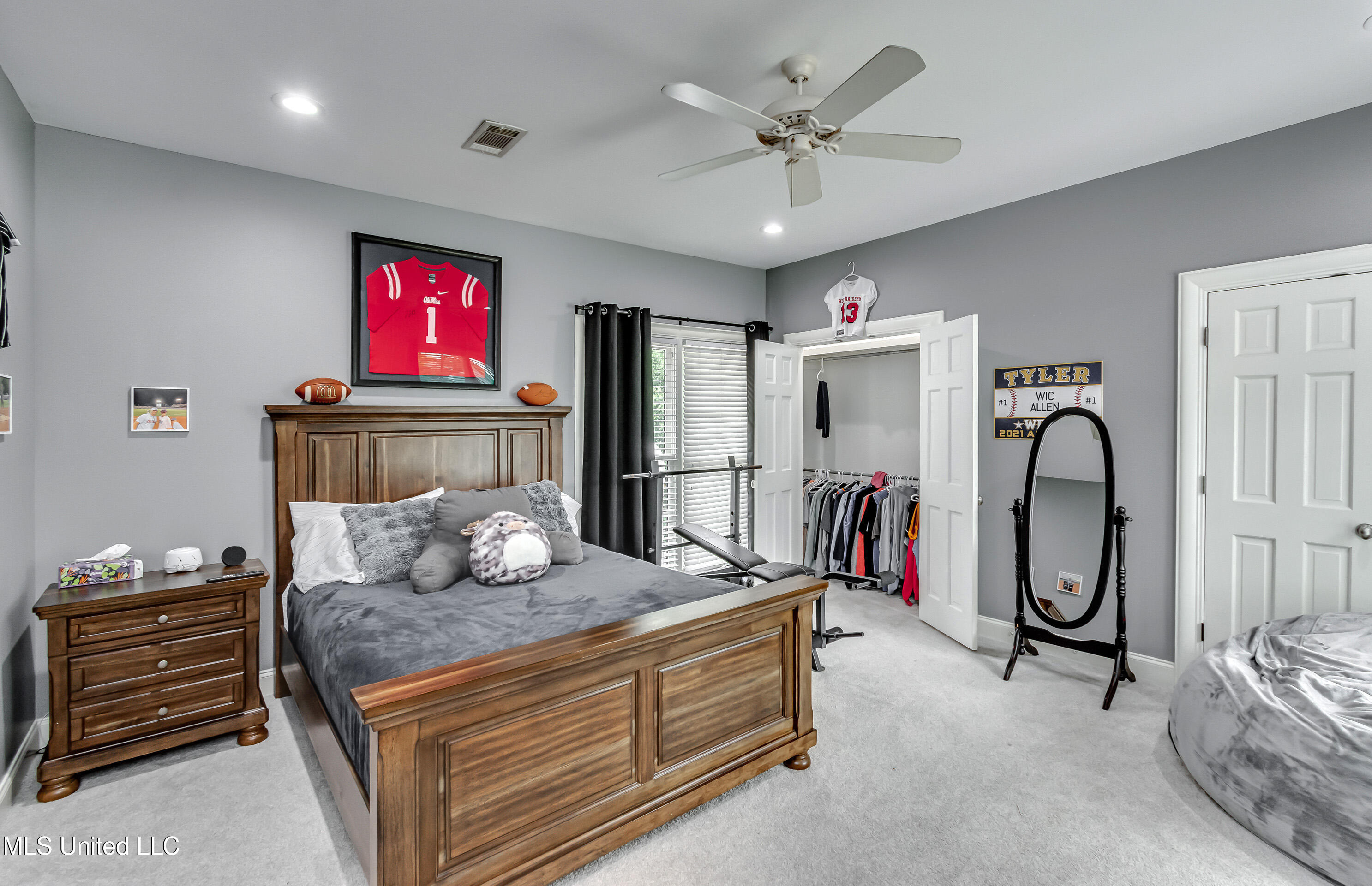 107 Chadwyck Court Property Photo 48