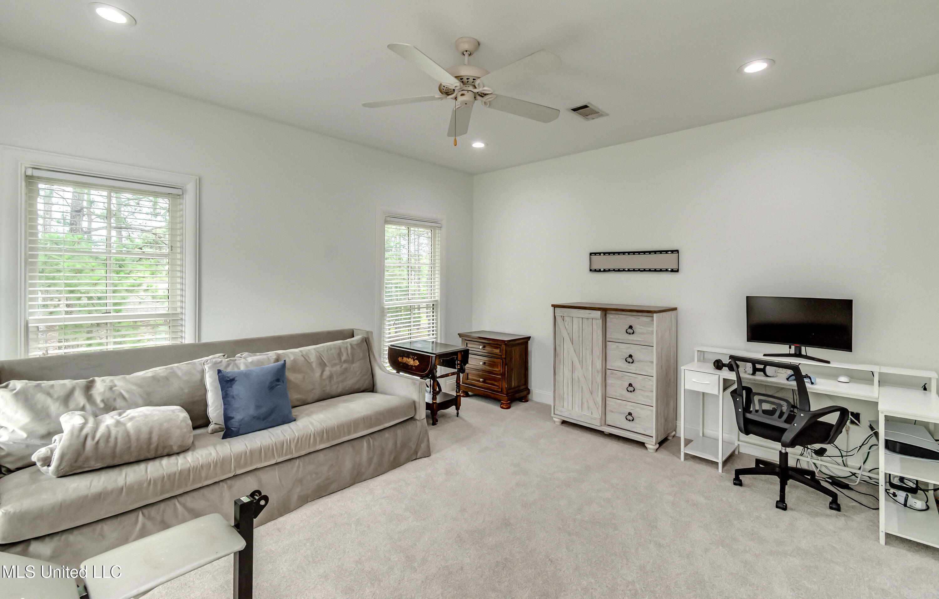 107 Chadwyck Court Property Photo 55