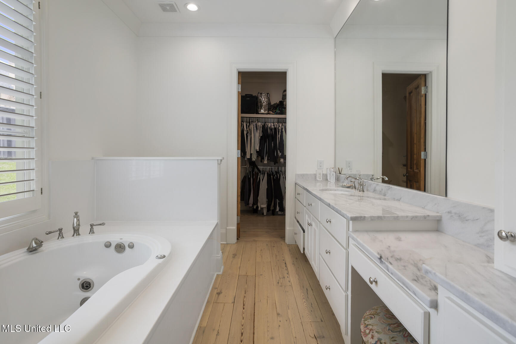 20 Winterfield Drive Property Photo 33