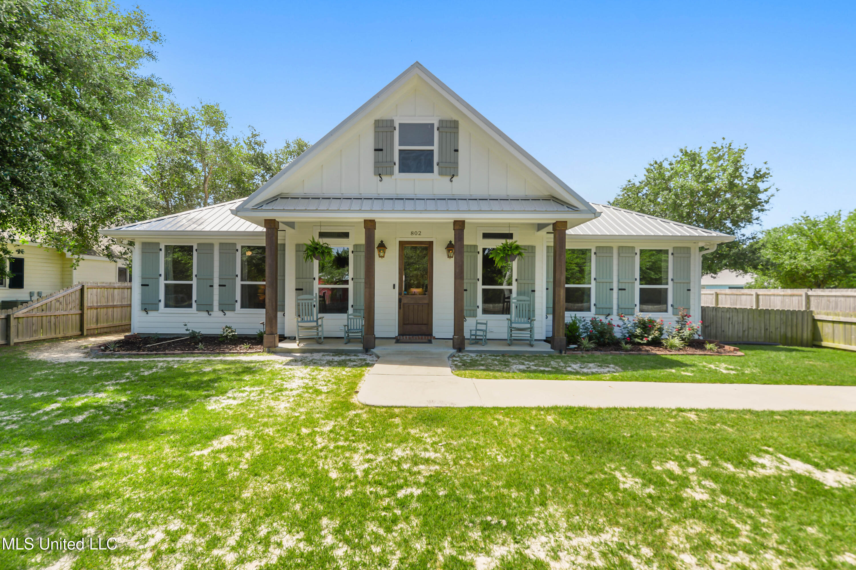 802 Old Spanish Trail Property Photo 1