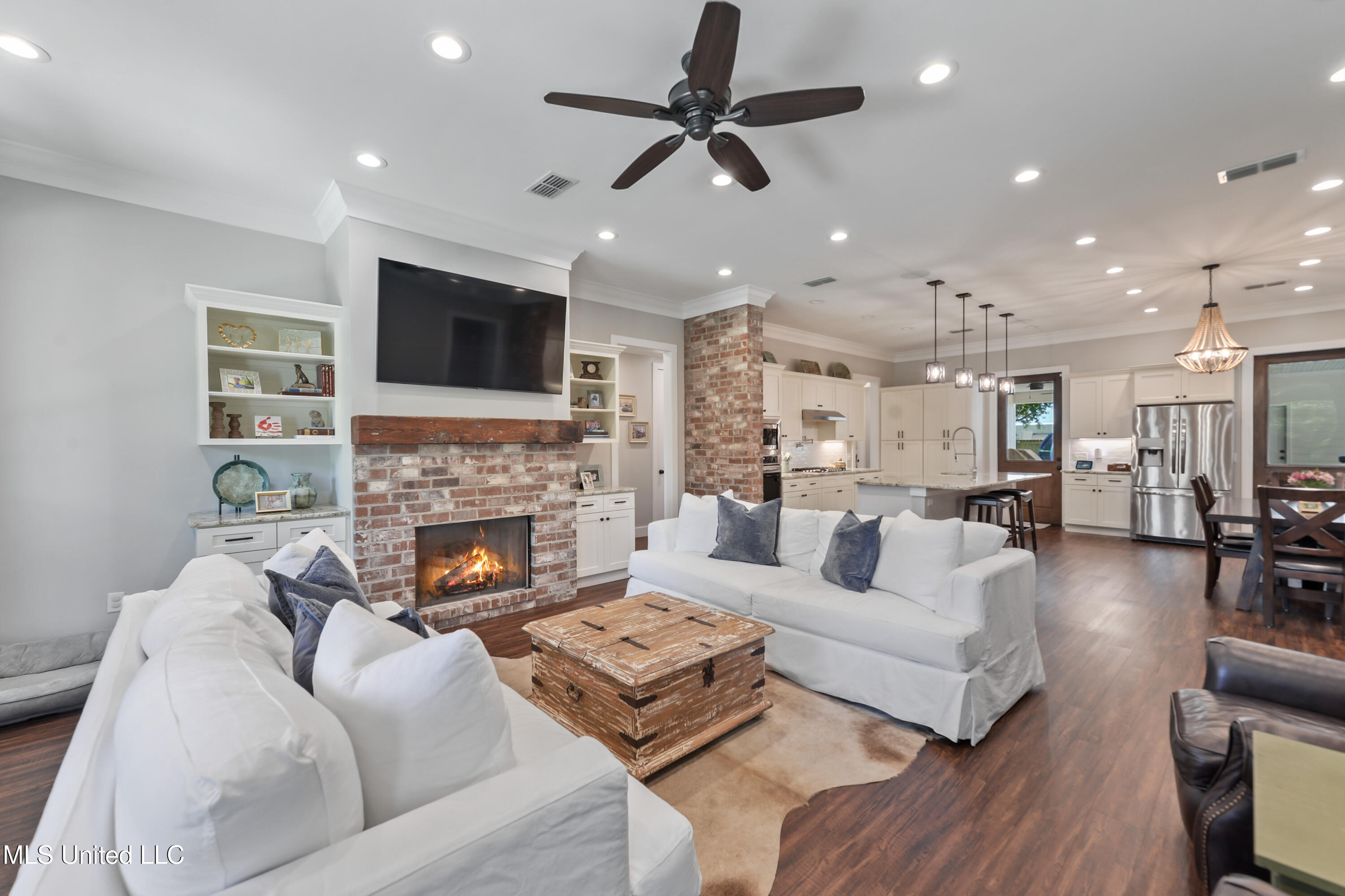 802 Old Spanish Trail Property Photo 5