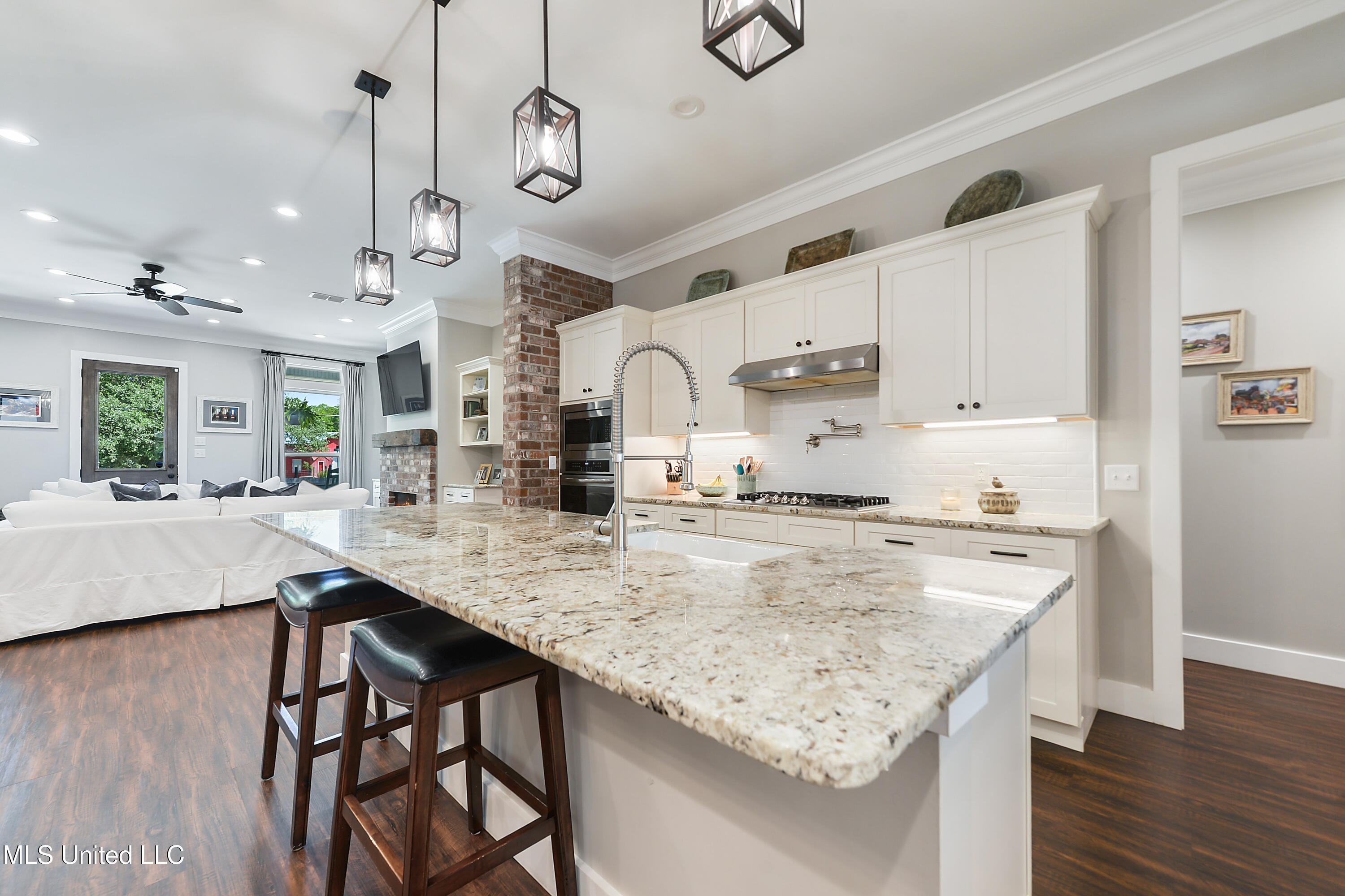 802 Old Spanish Trail Property Photo 8