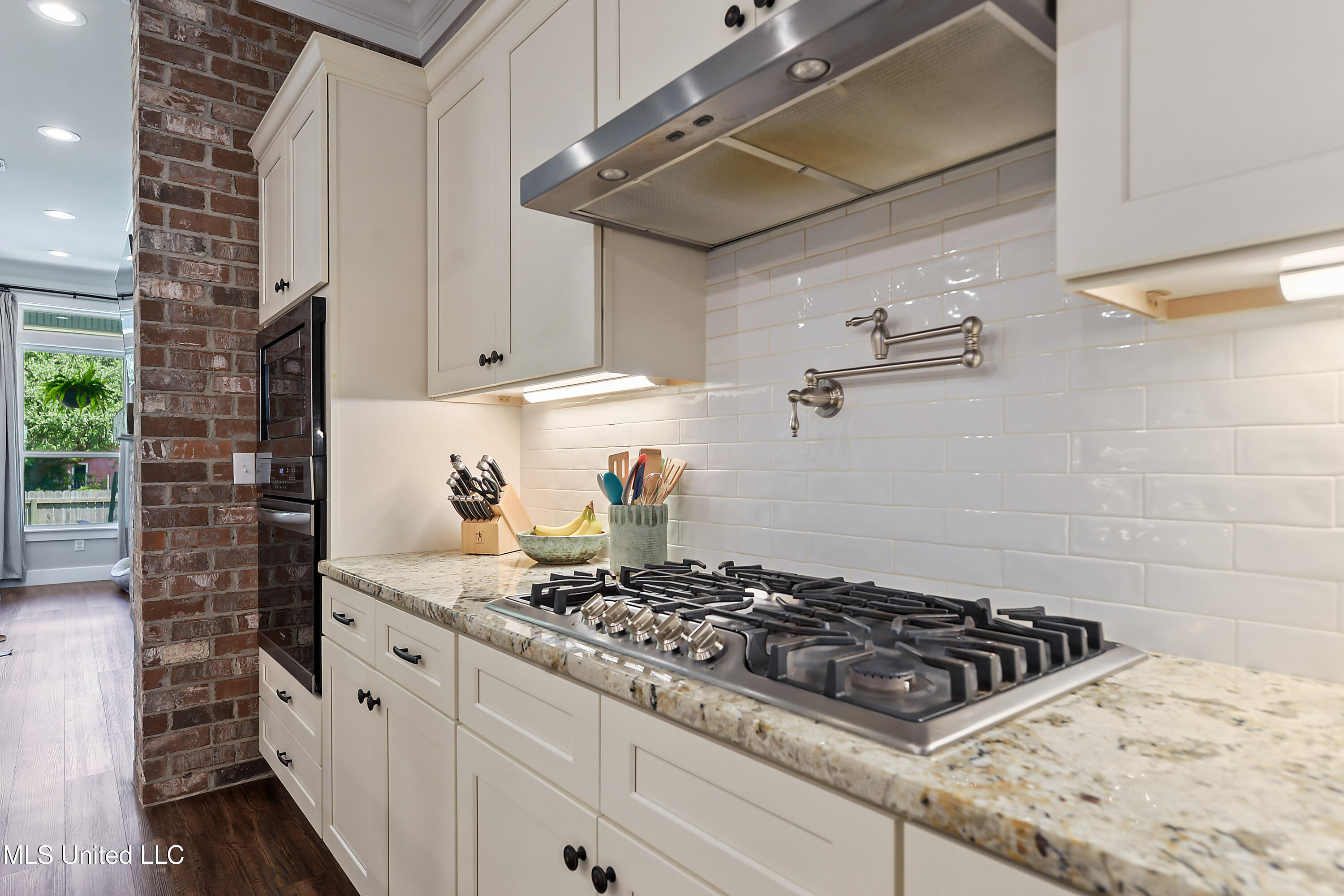 802 Old Spanish Trail Property Photo 10