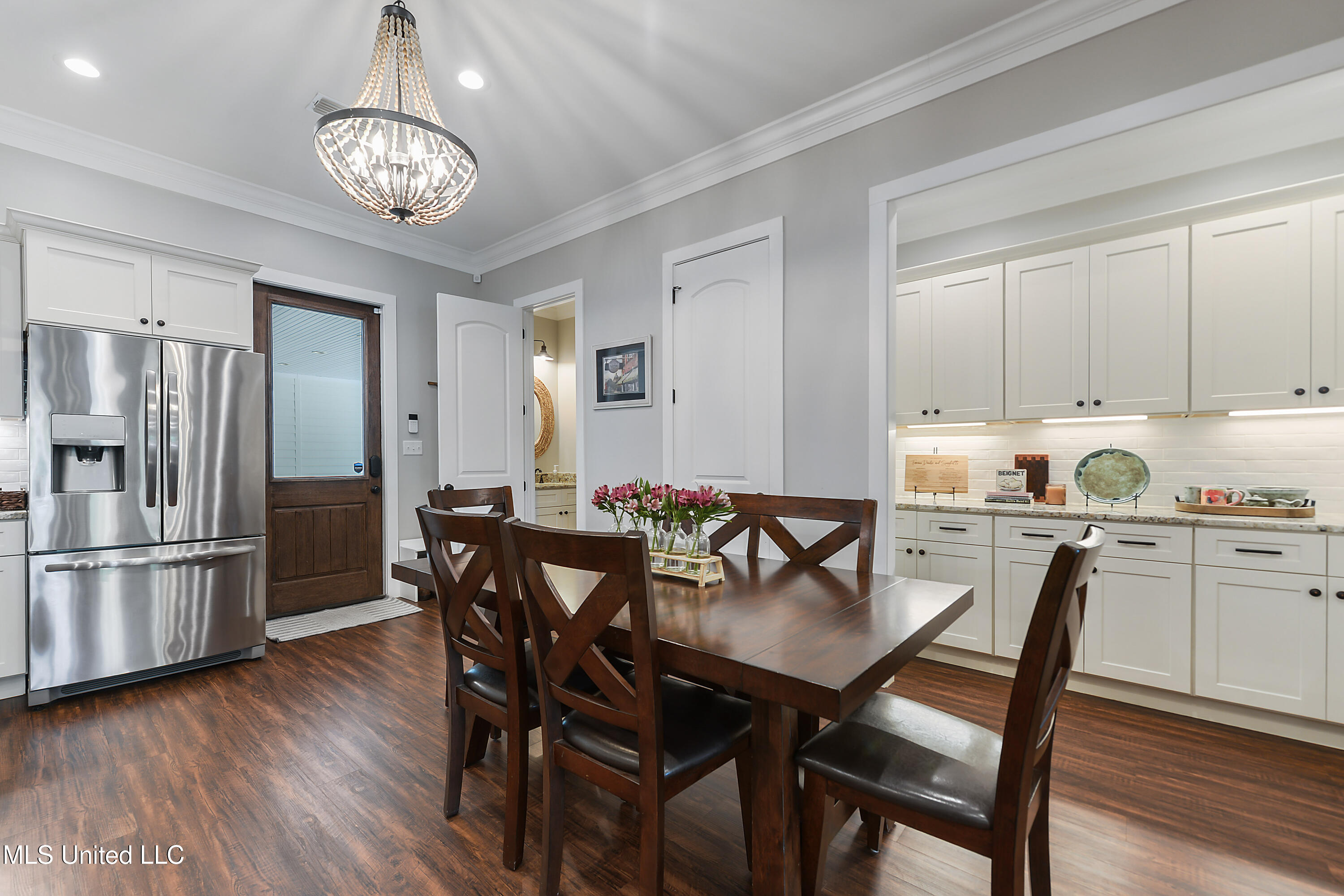 802 Old Spanish Trail Property Photo 11