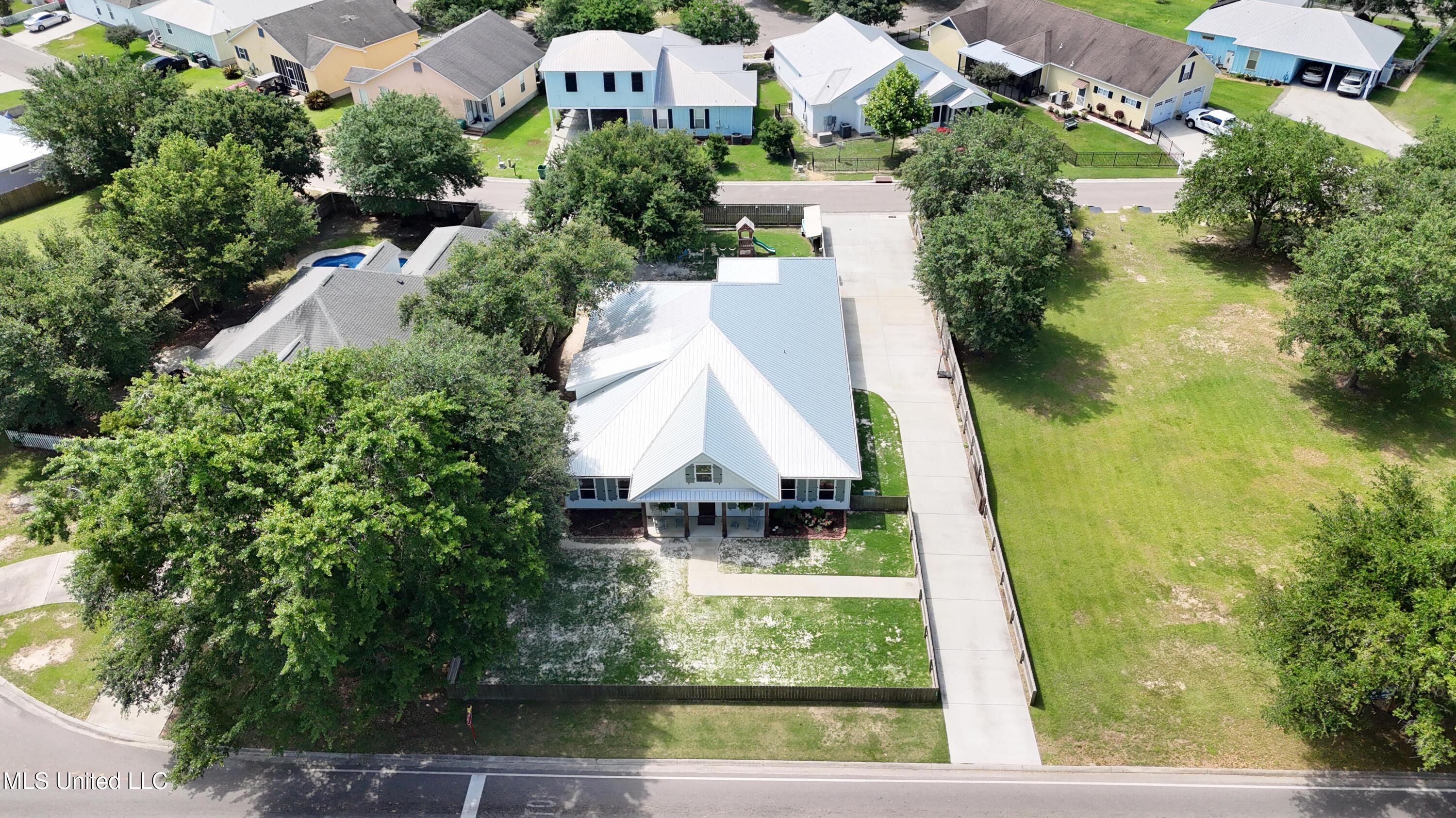 802 Old Spanish Trail Property Photo 29