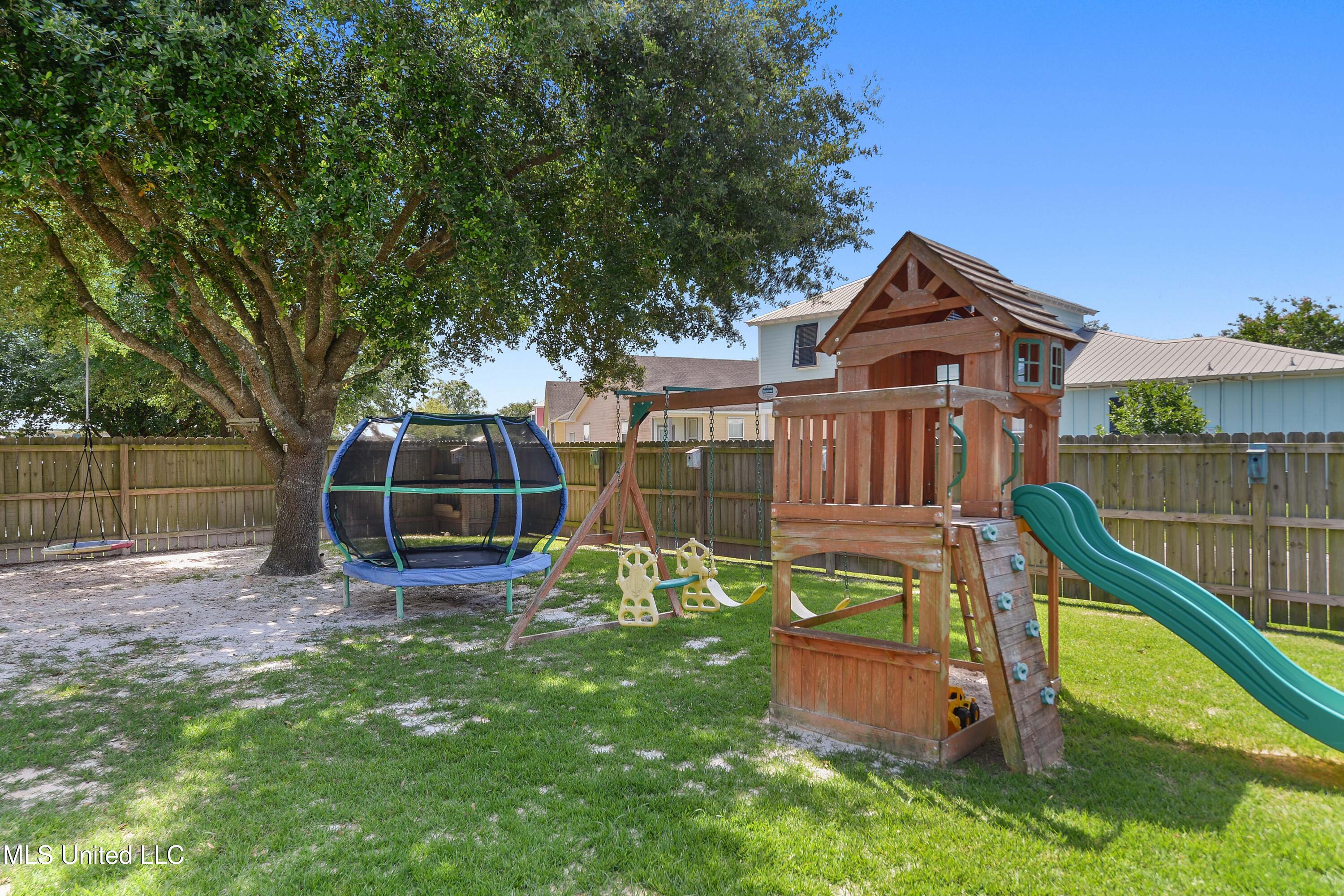 802 Old Spanish Trail Property Photo 32