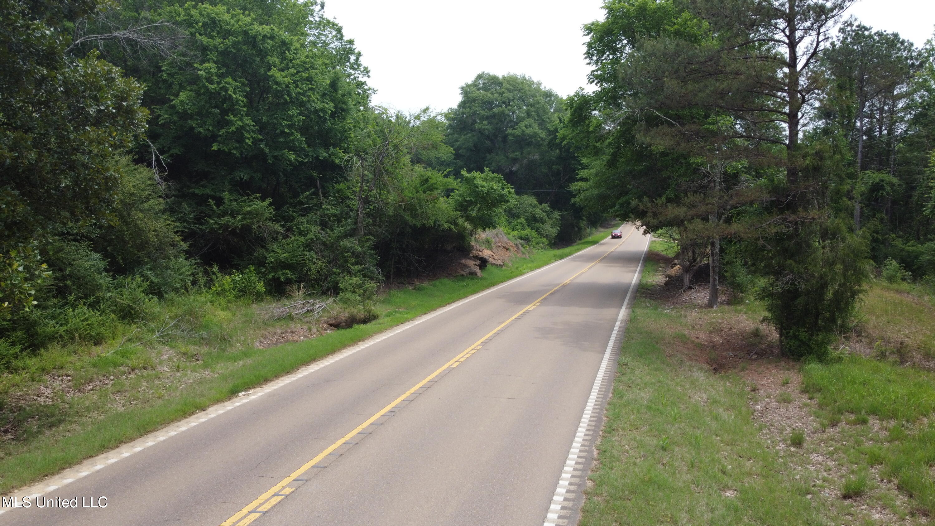 Highway 4 E Property Photo 8