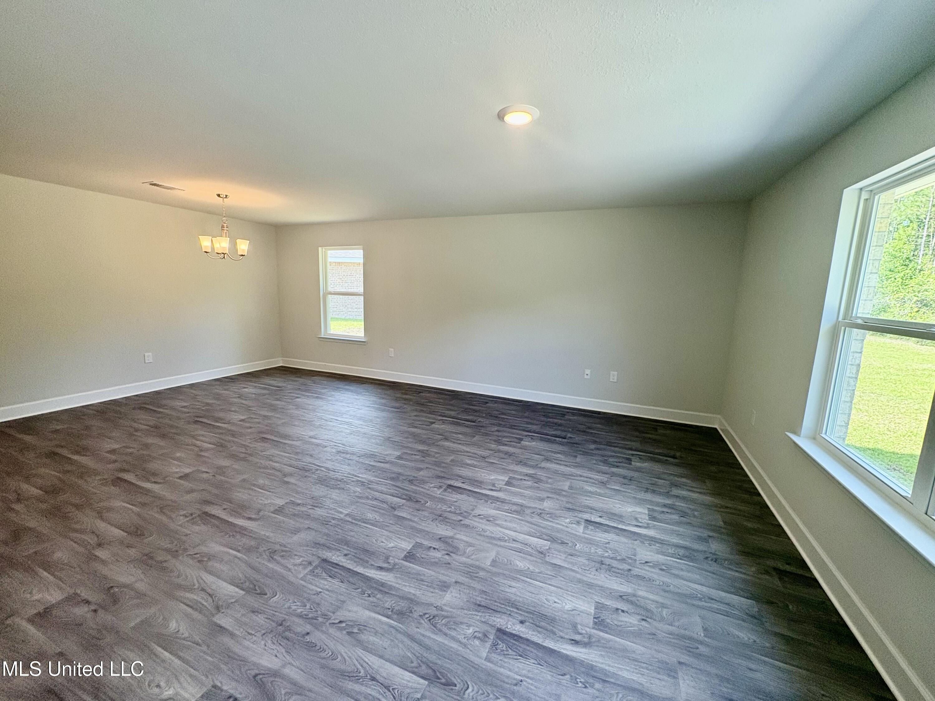 18051 Tiffany Renee Drive Property Photo 3
