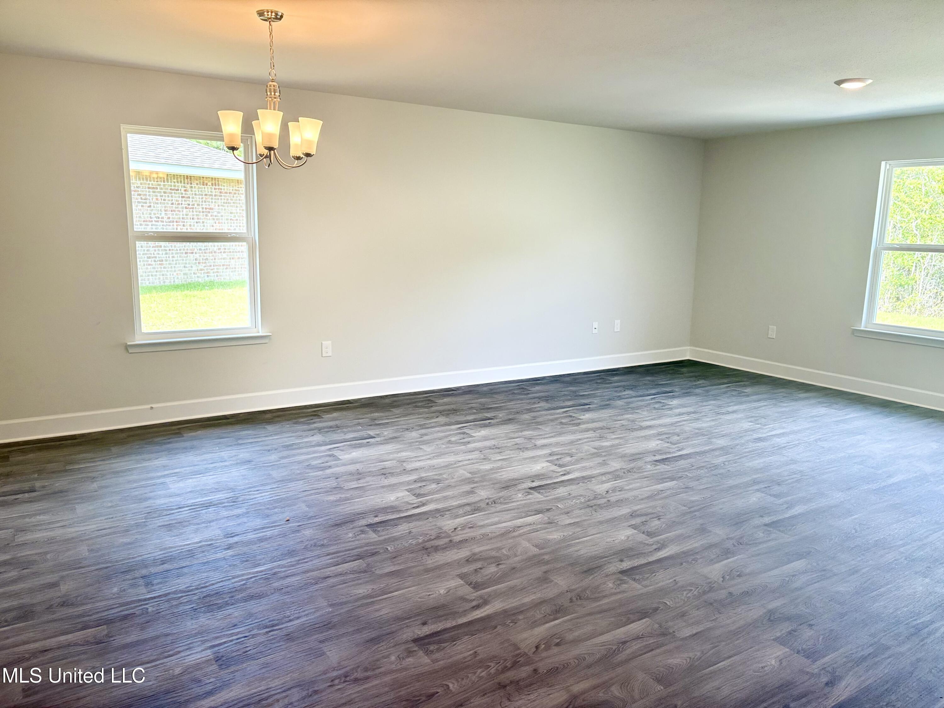 18051 Tiffany Renee Drive Property Photo 8