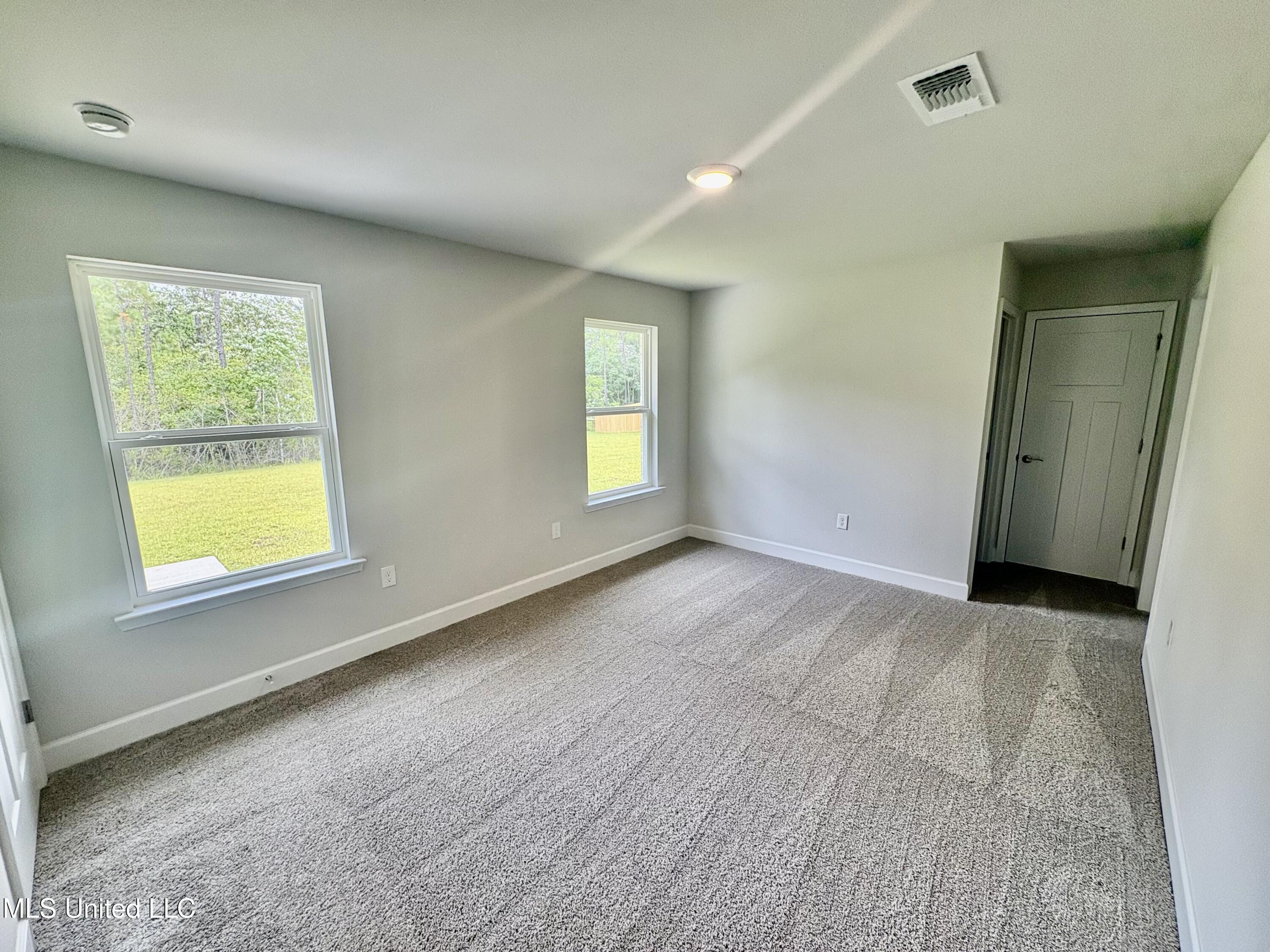 18051 Tiffany Renee Drive Property Photo 15