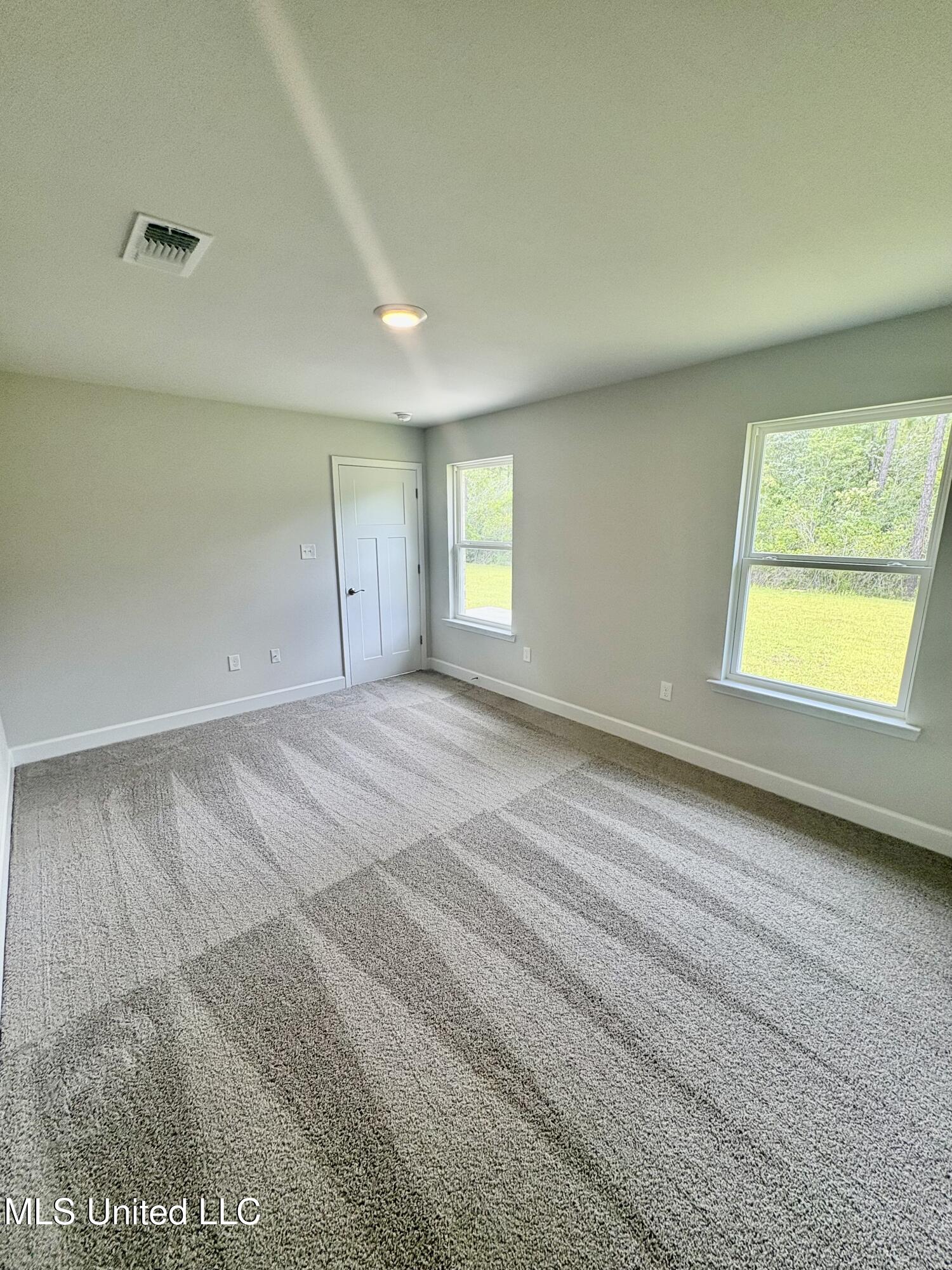 18051 Tiffany Renee Drive Property Photo 17