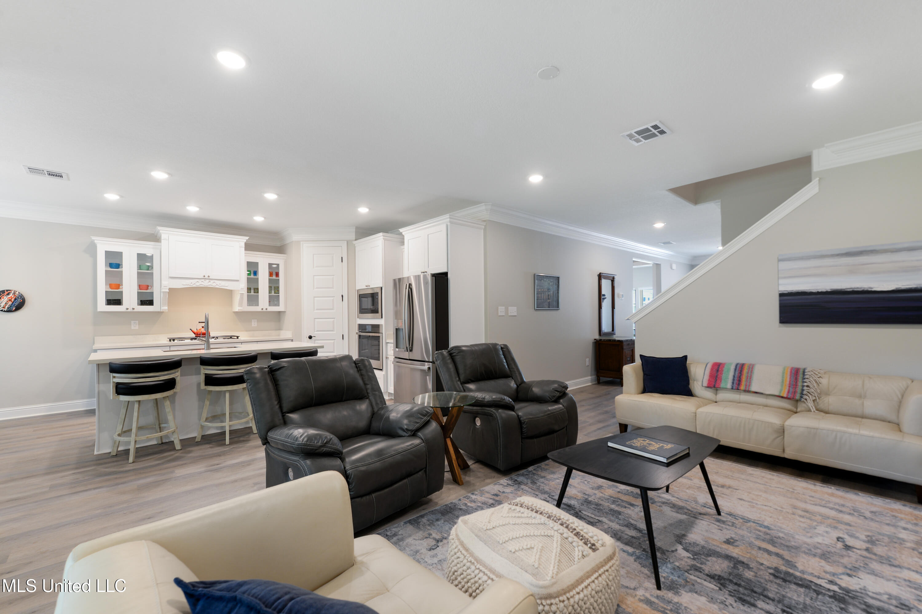 6705 Afton Cove Property Photo 9