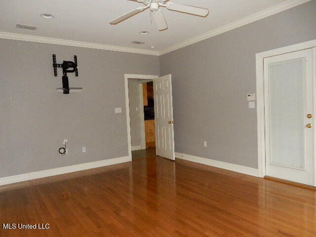 8 Auburn Lane Property Photo 31