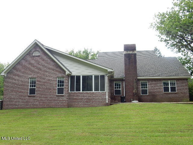 8 Auburn Lane Property Photo 36