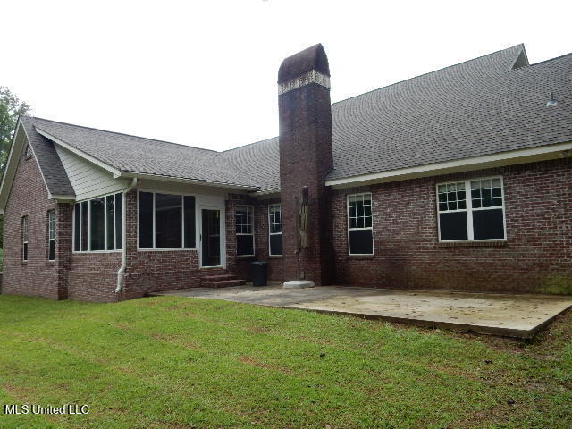 8 Auburn Lane Property Photo 40