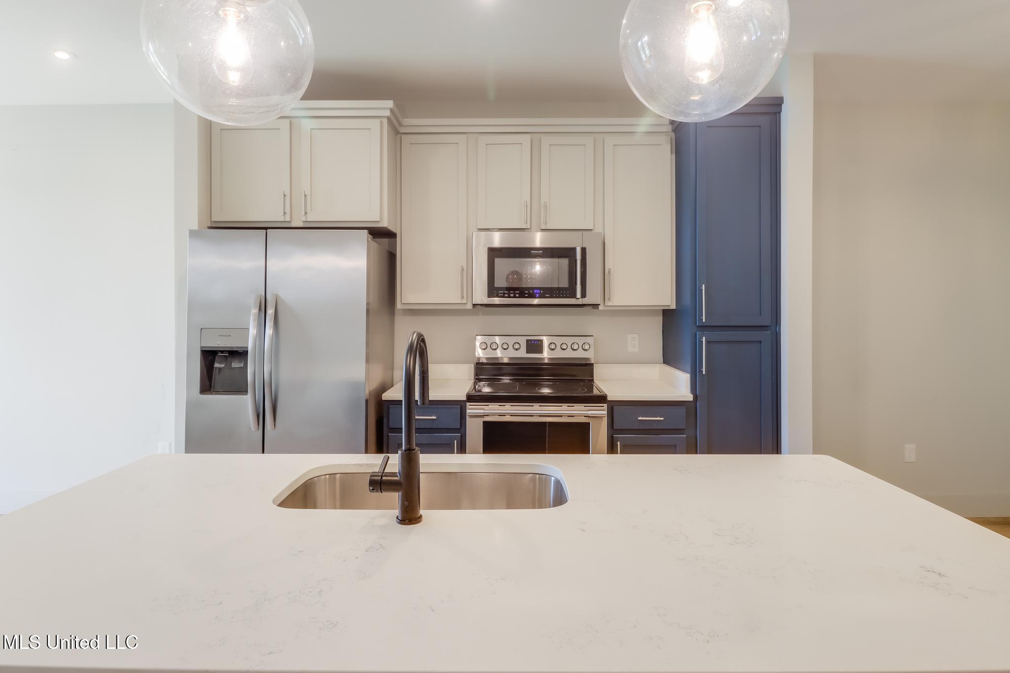 2501 Bienville Boulevard Property Photo 4