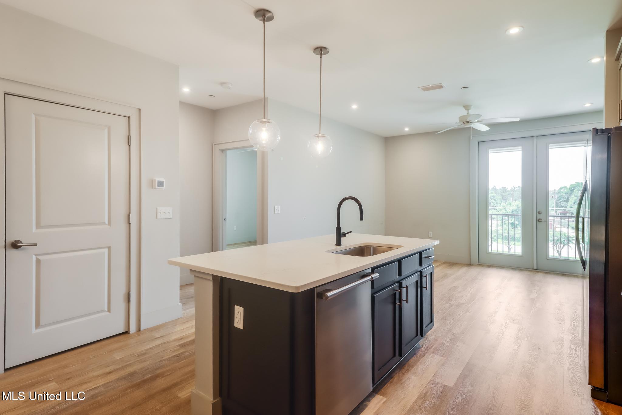 2501 Bienville Boulevard Property Photo 10