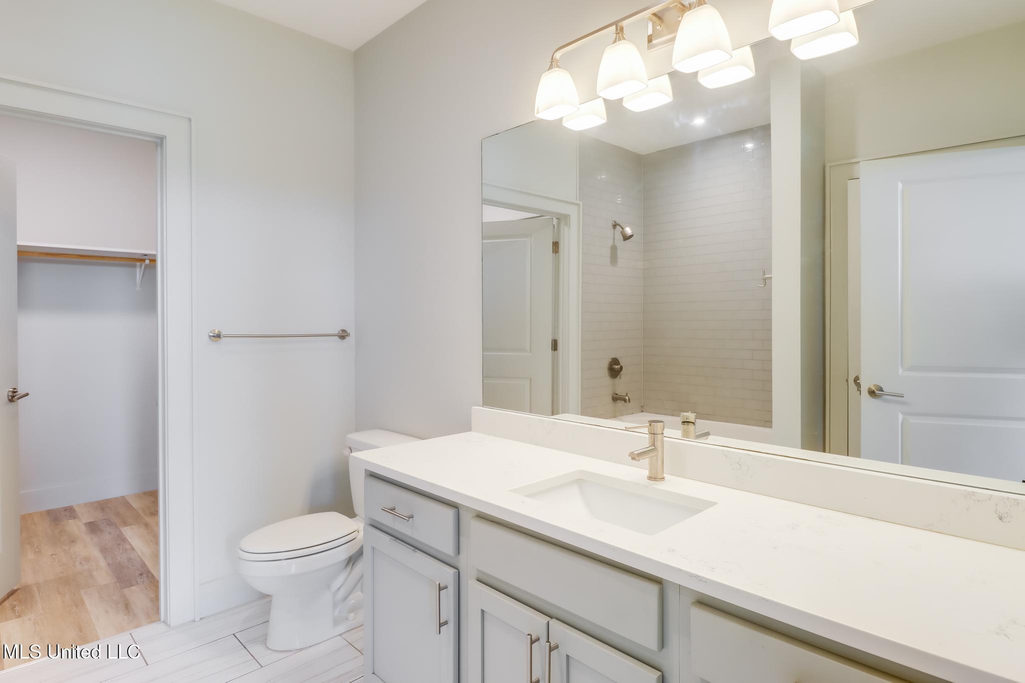2501 Bienville Boulevard Property Photo 13