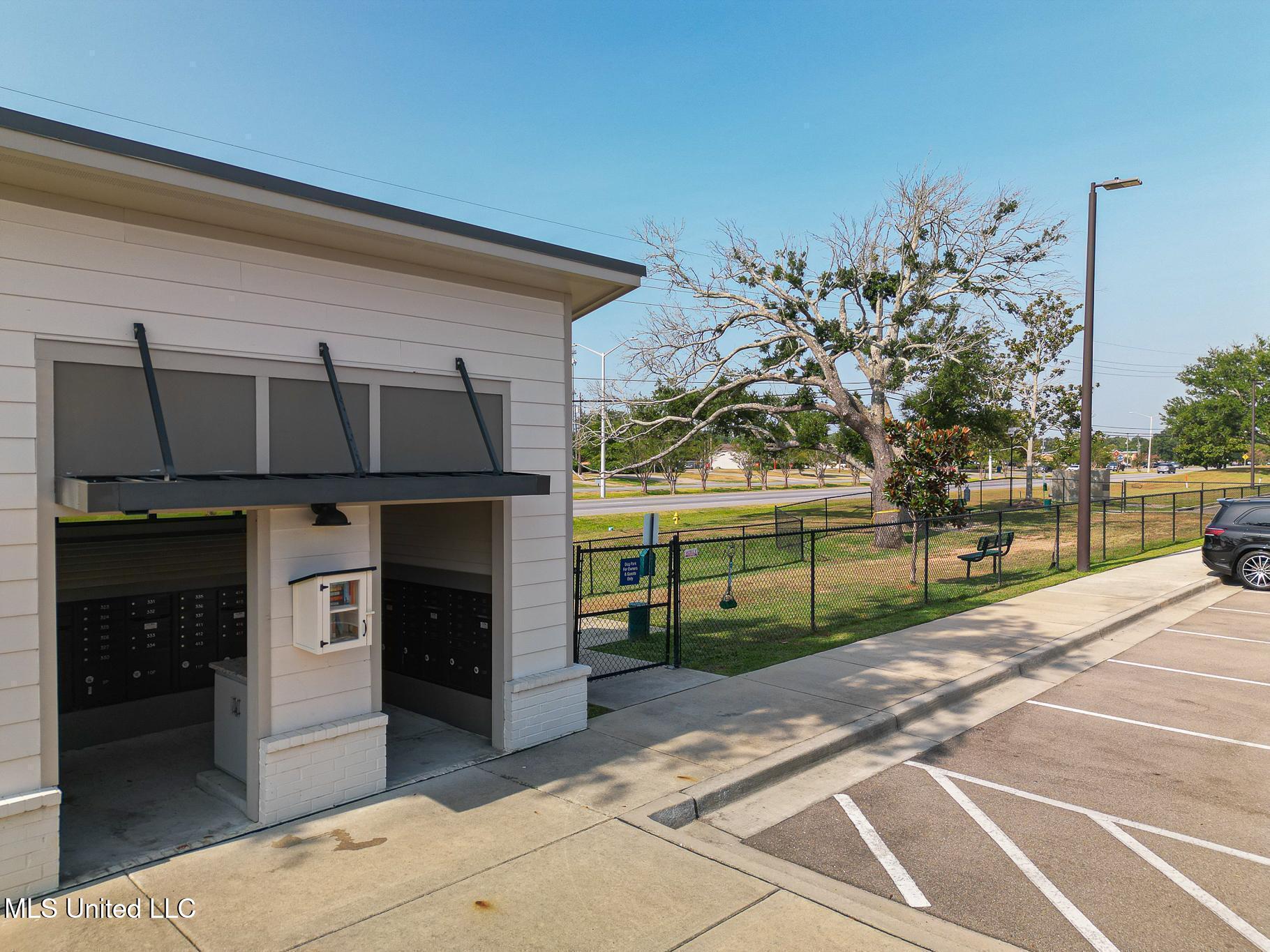 2501 Bienville Boulevard Property Photo 23