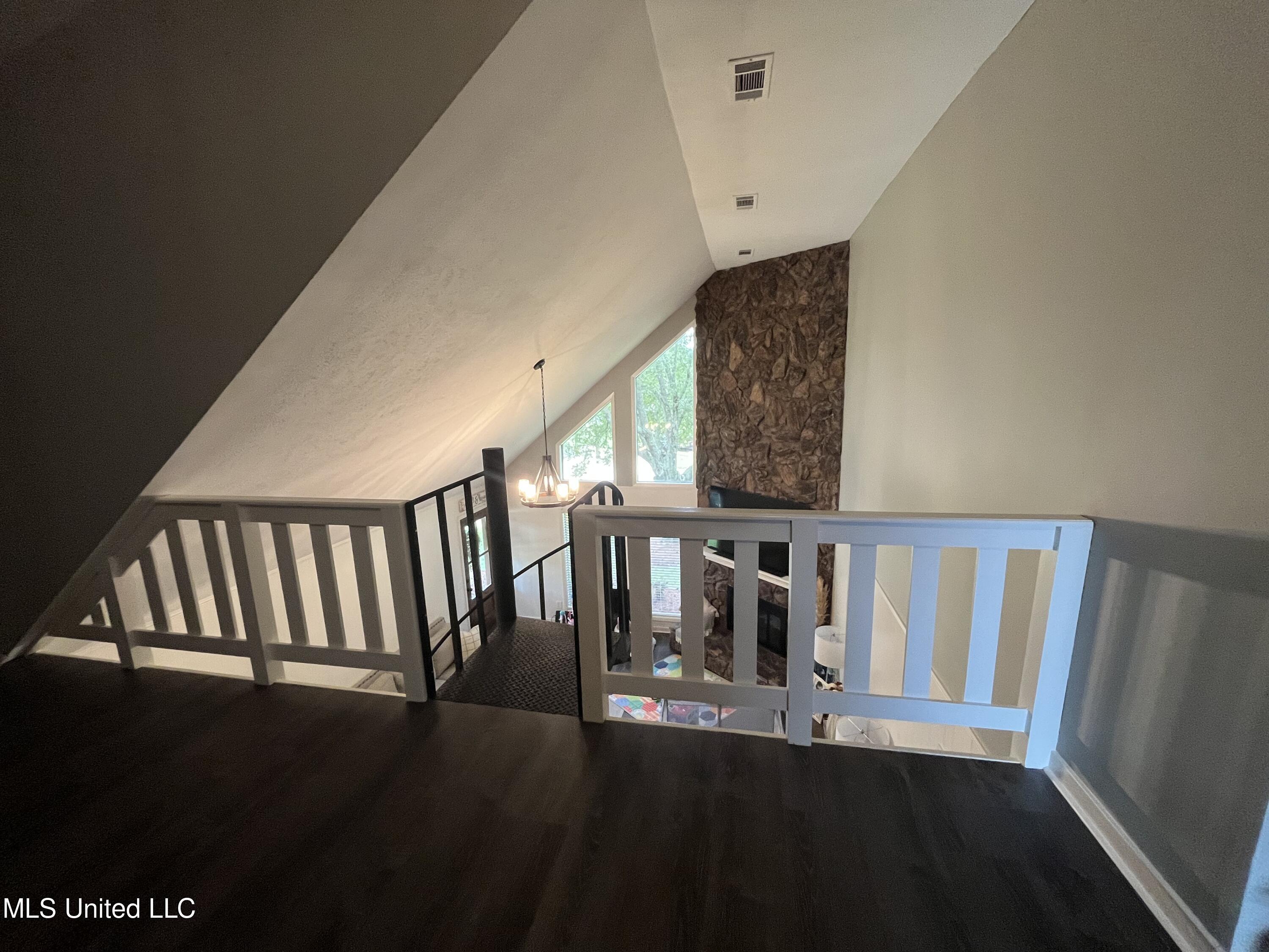 115 Lakeland Drive Property Photo 74