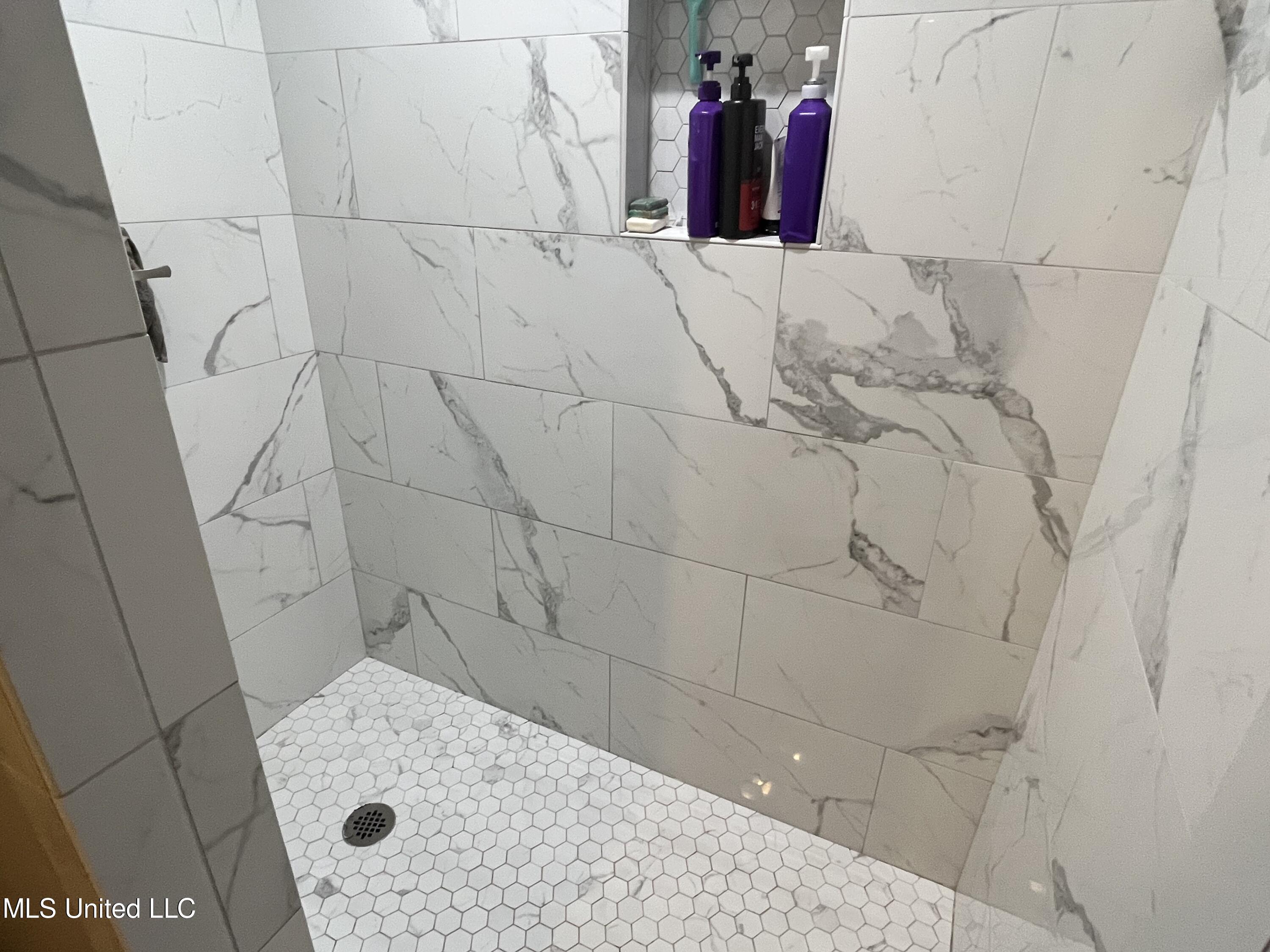 115 Lakeland Drive Property Photo 81