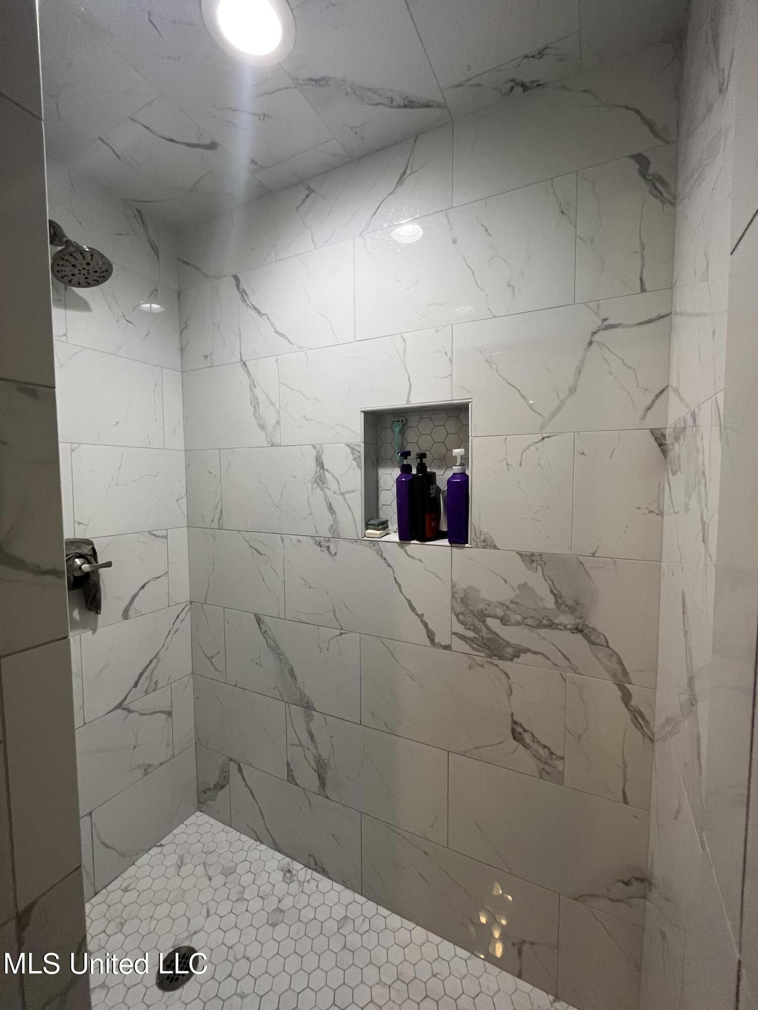 115 Lakeland Drive Property Photo 83