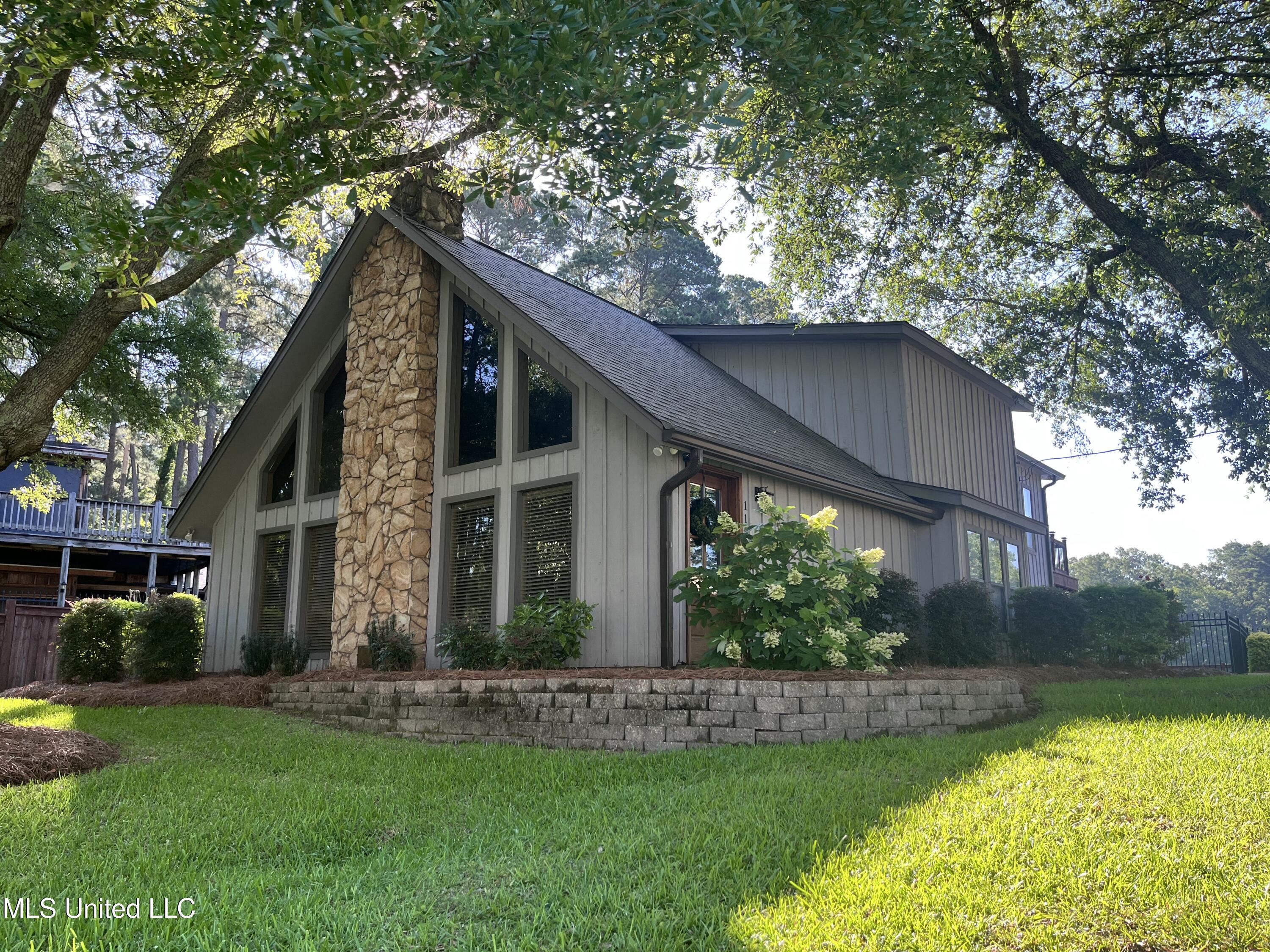 115 Lakeland Drive Property Photo 84