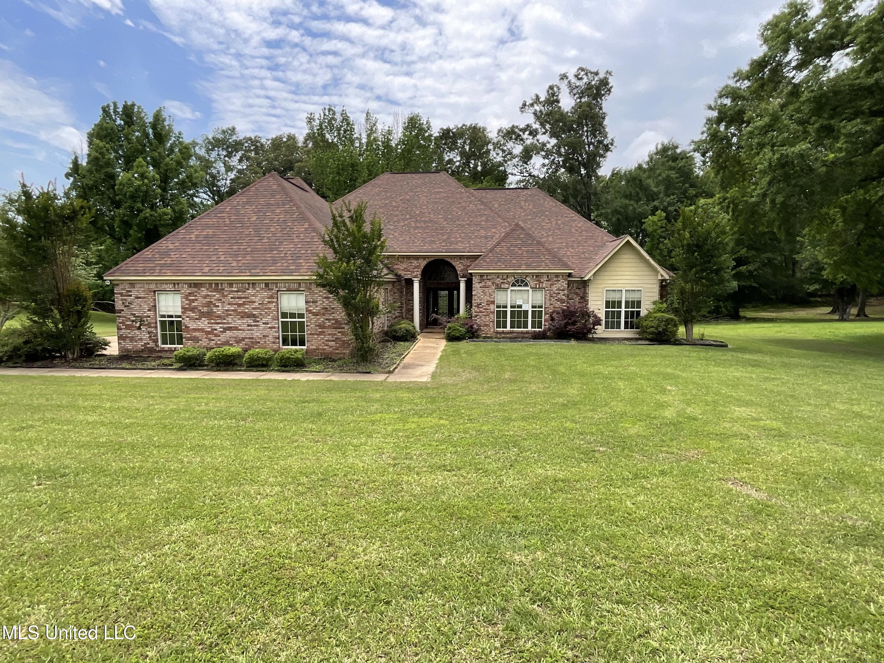 221 Pearlie Owens Drive Property Photo
