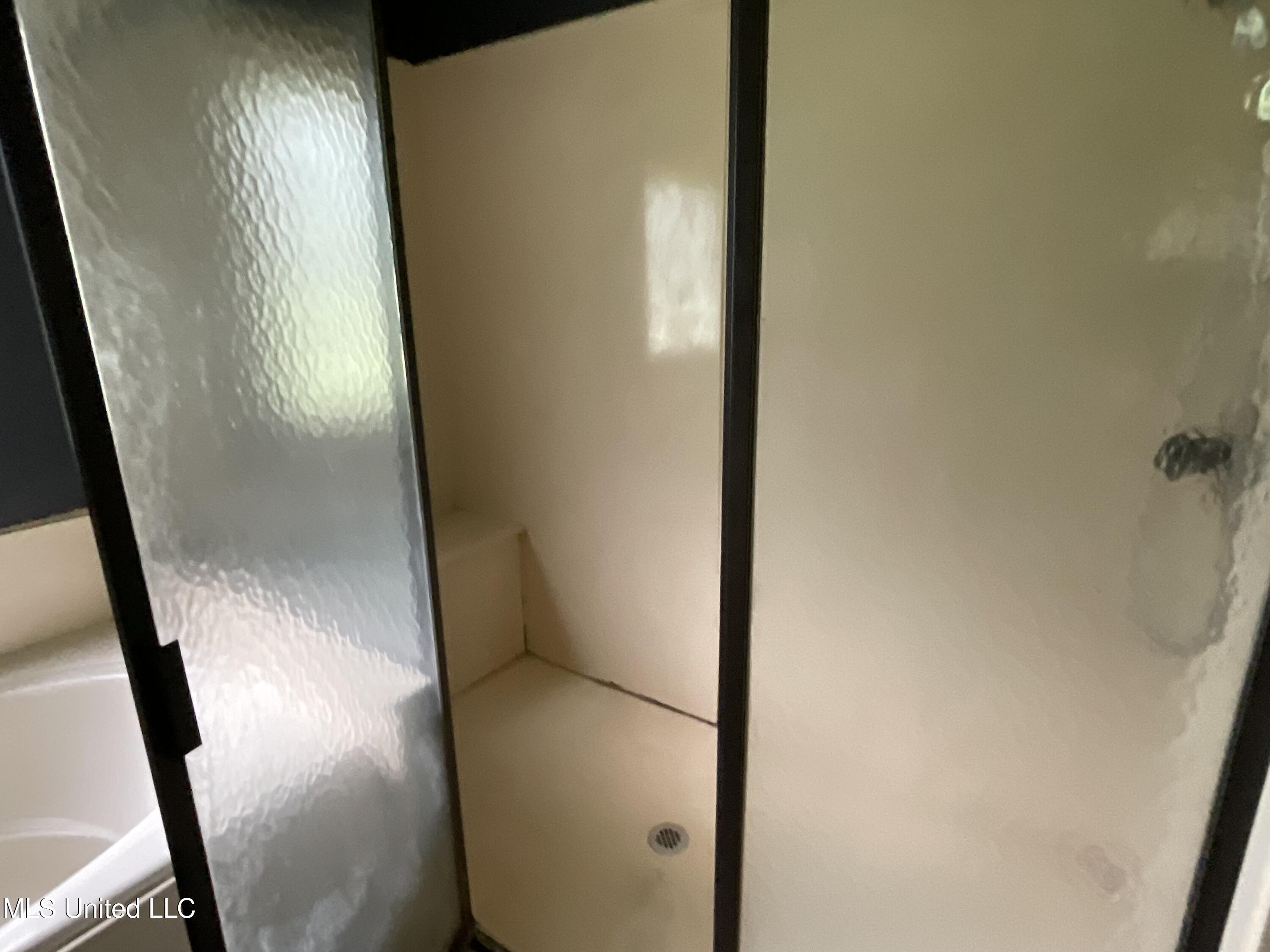 221 Pearlie Owens Drive Property Photo 14