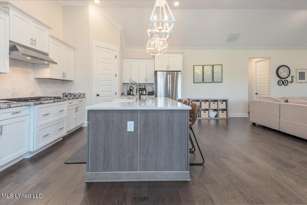 13604 Live Oak Loop Property Photo 10