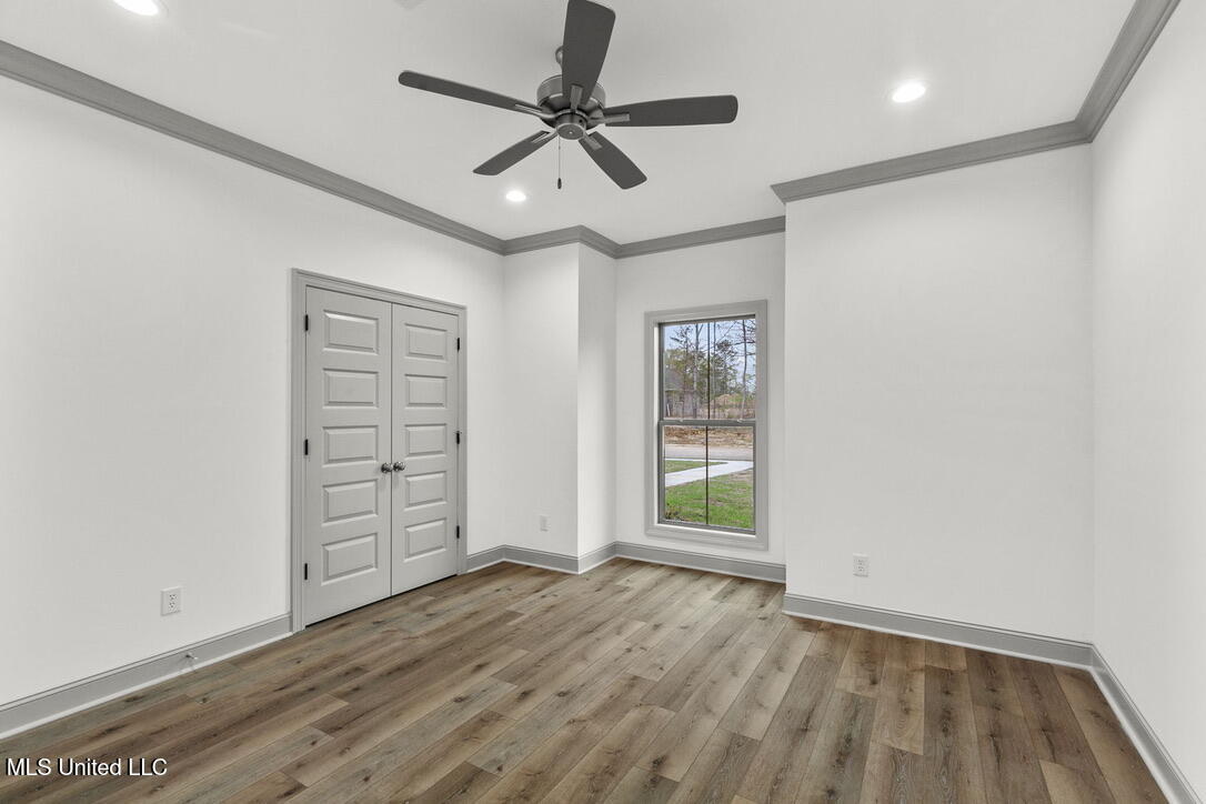 115 Grayson Way Property Photo 39