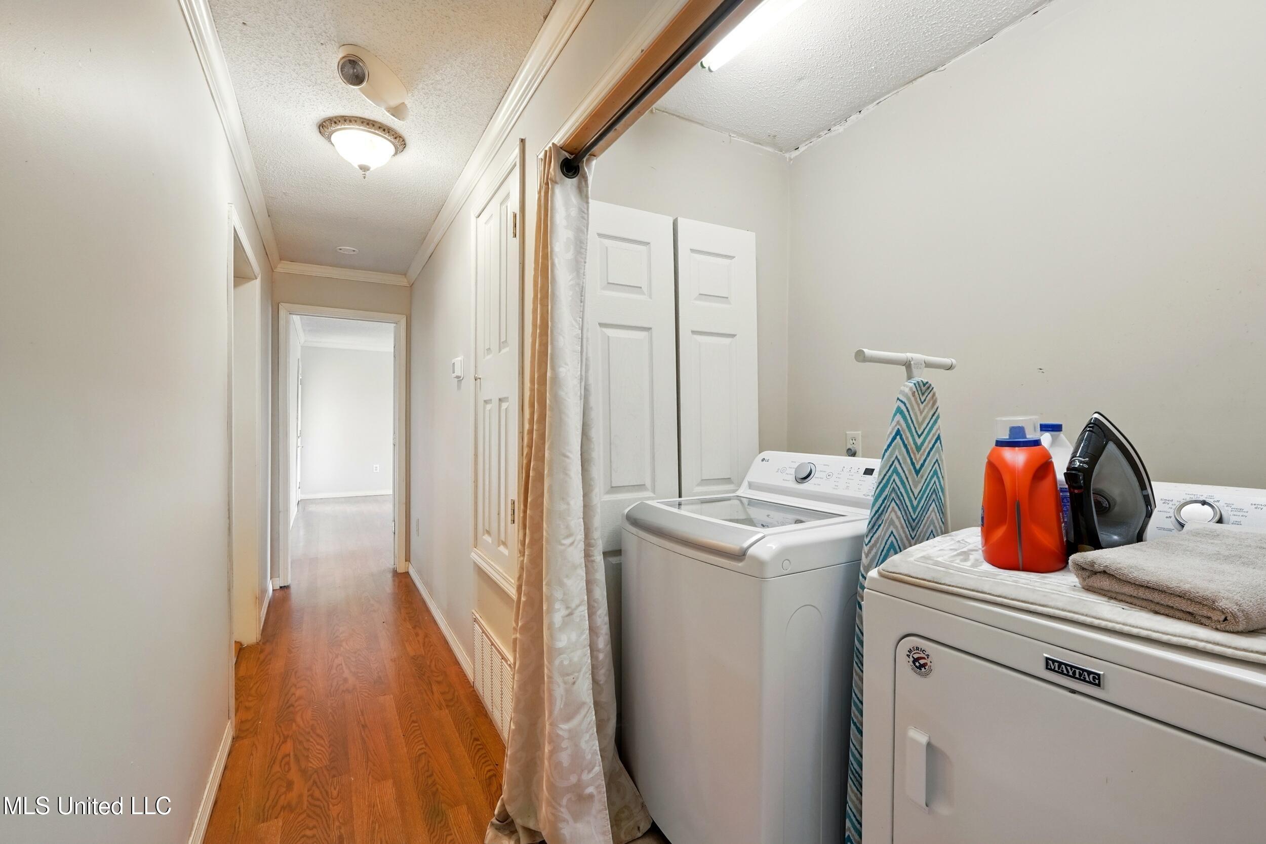 10264 Riverroad Drive Property Photo 40