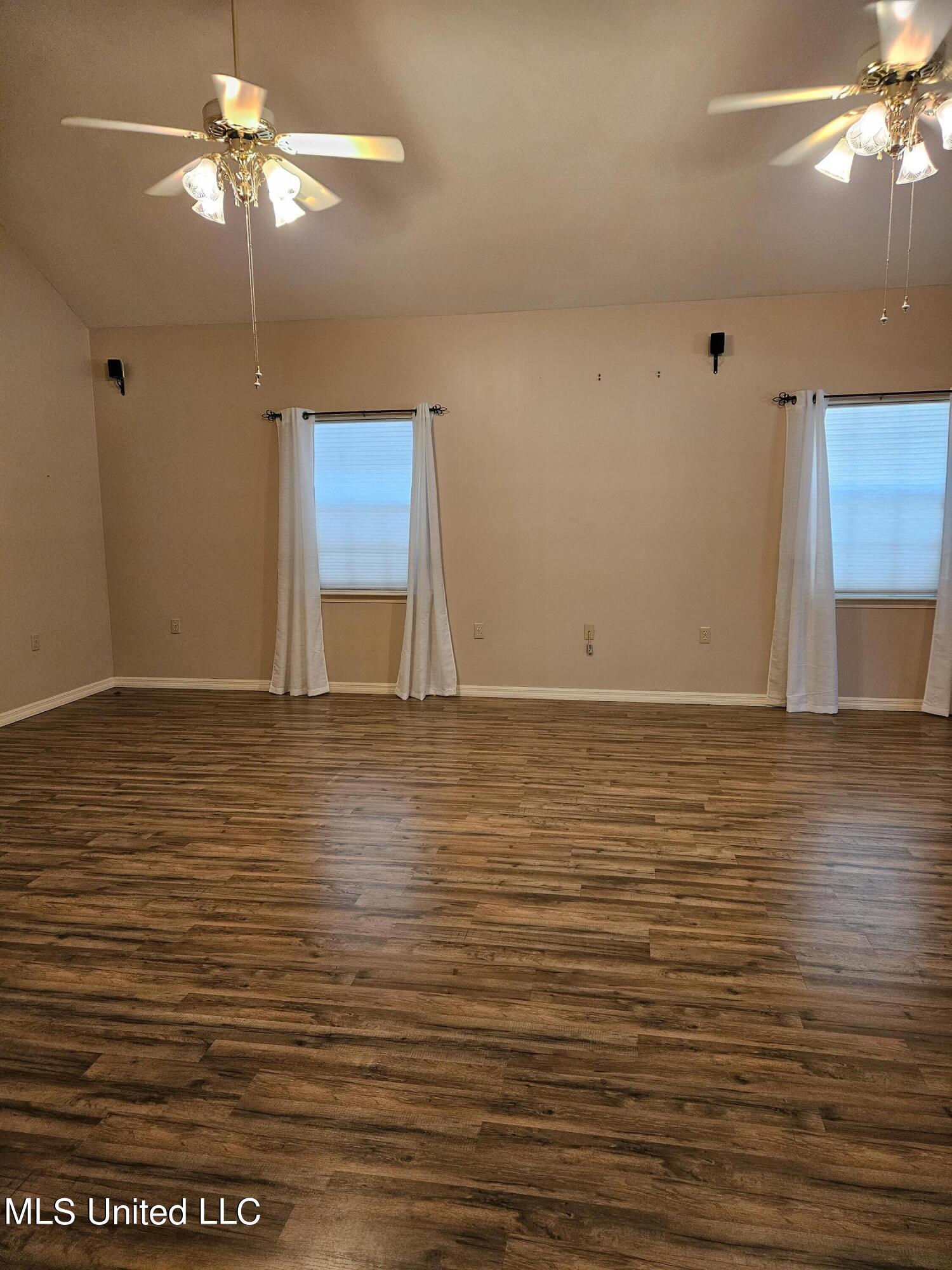 74607 N Diamondhead Drive Property Photo 12