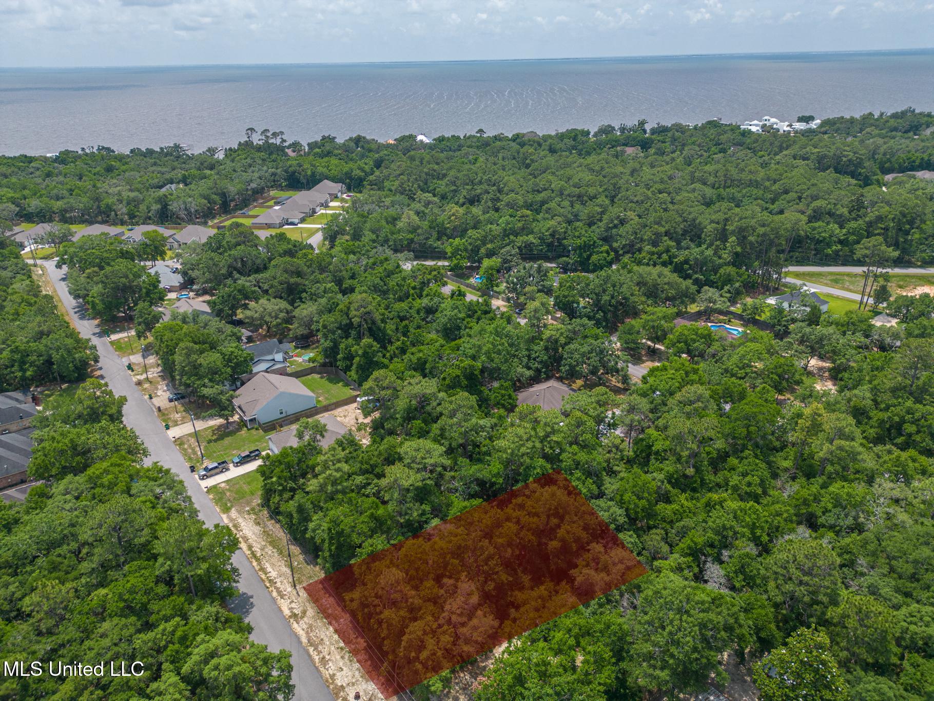 Lot 2303 Oak Street Property Photo 1