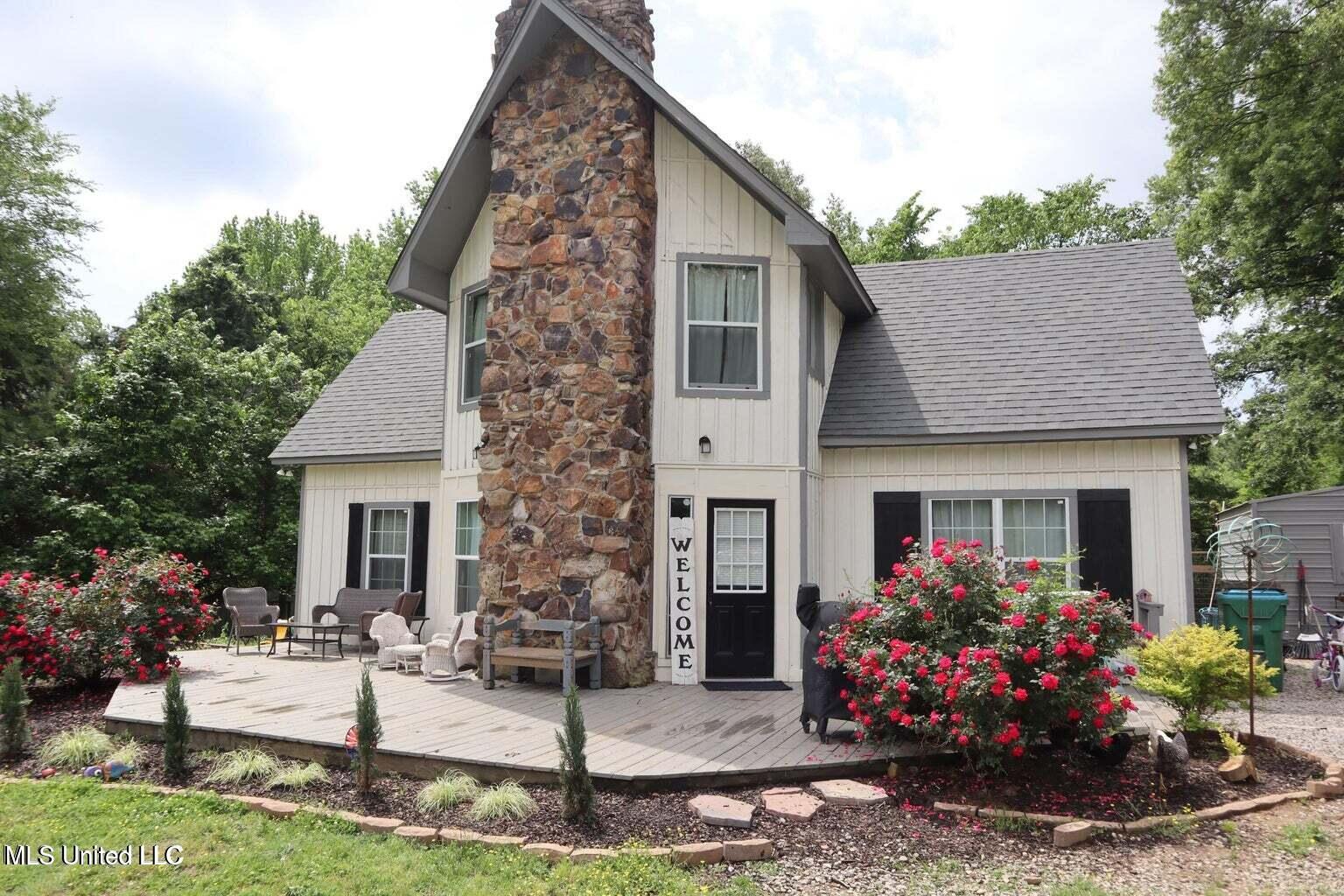 5525 Belmont Road Property Photo 1