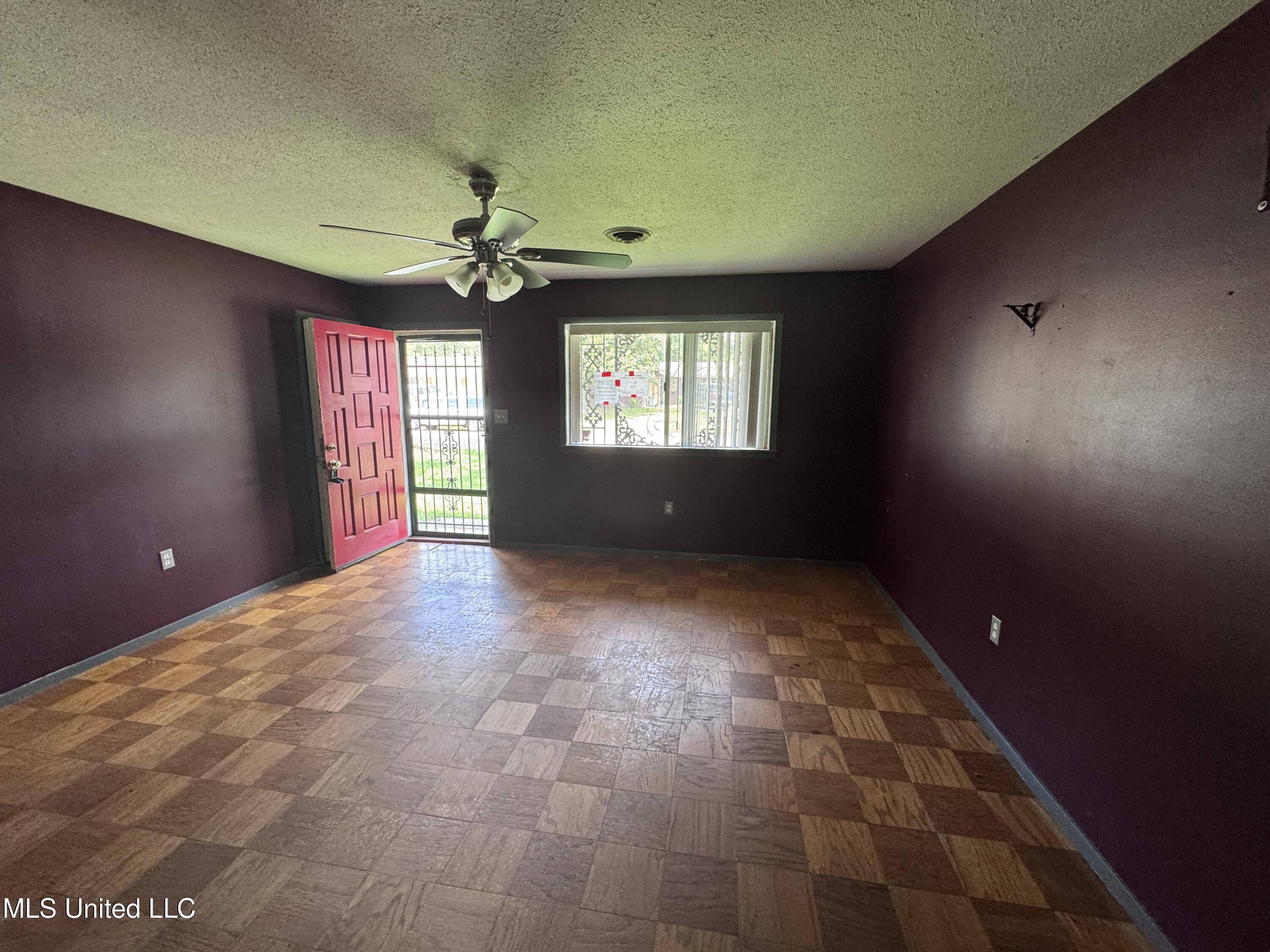 3327 Casa Grande Circle Property Photo 2