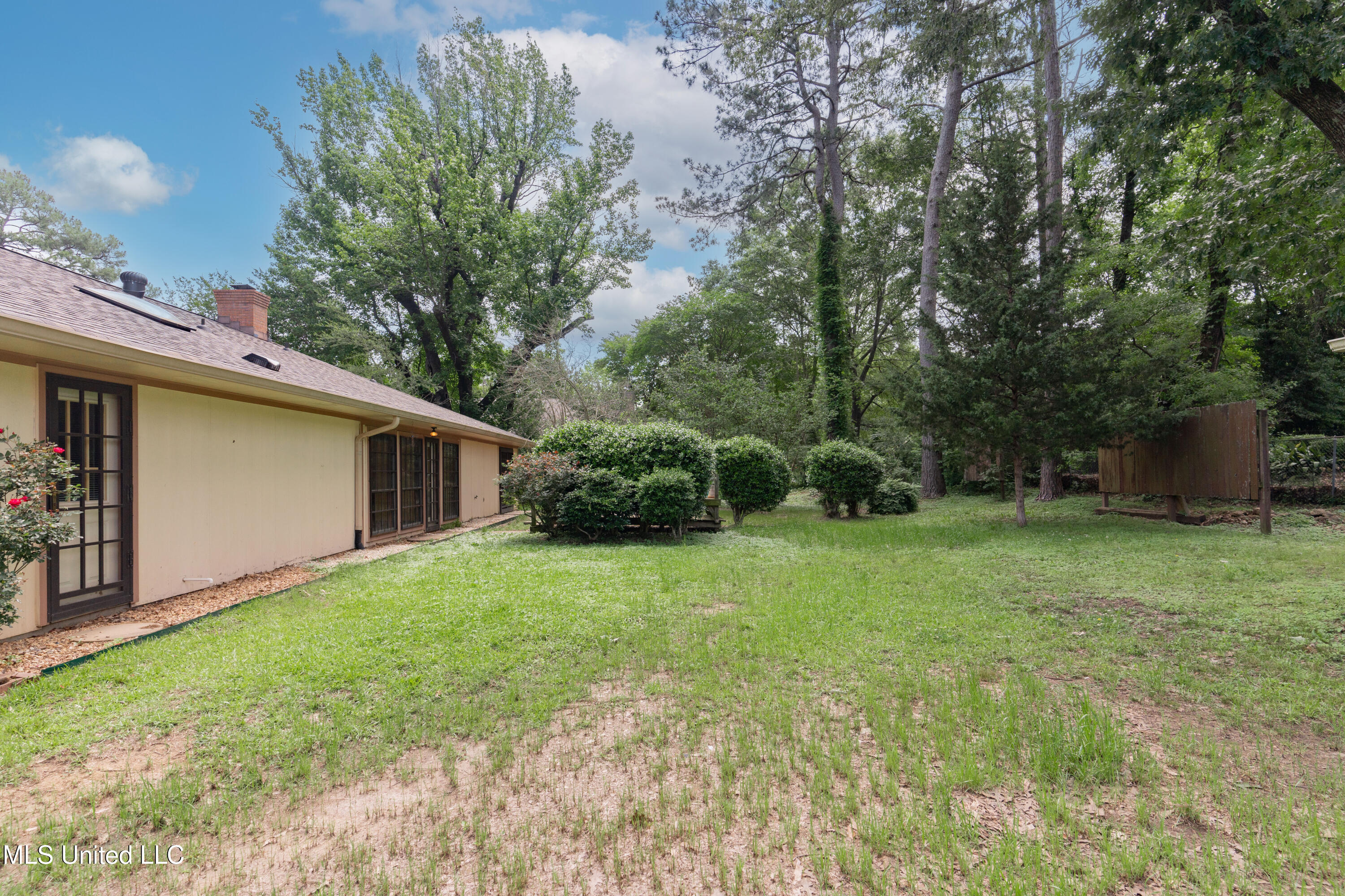504 Hampton Street Property Photo 59