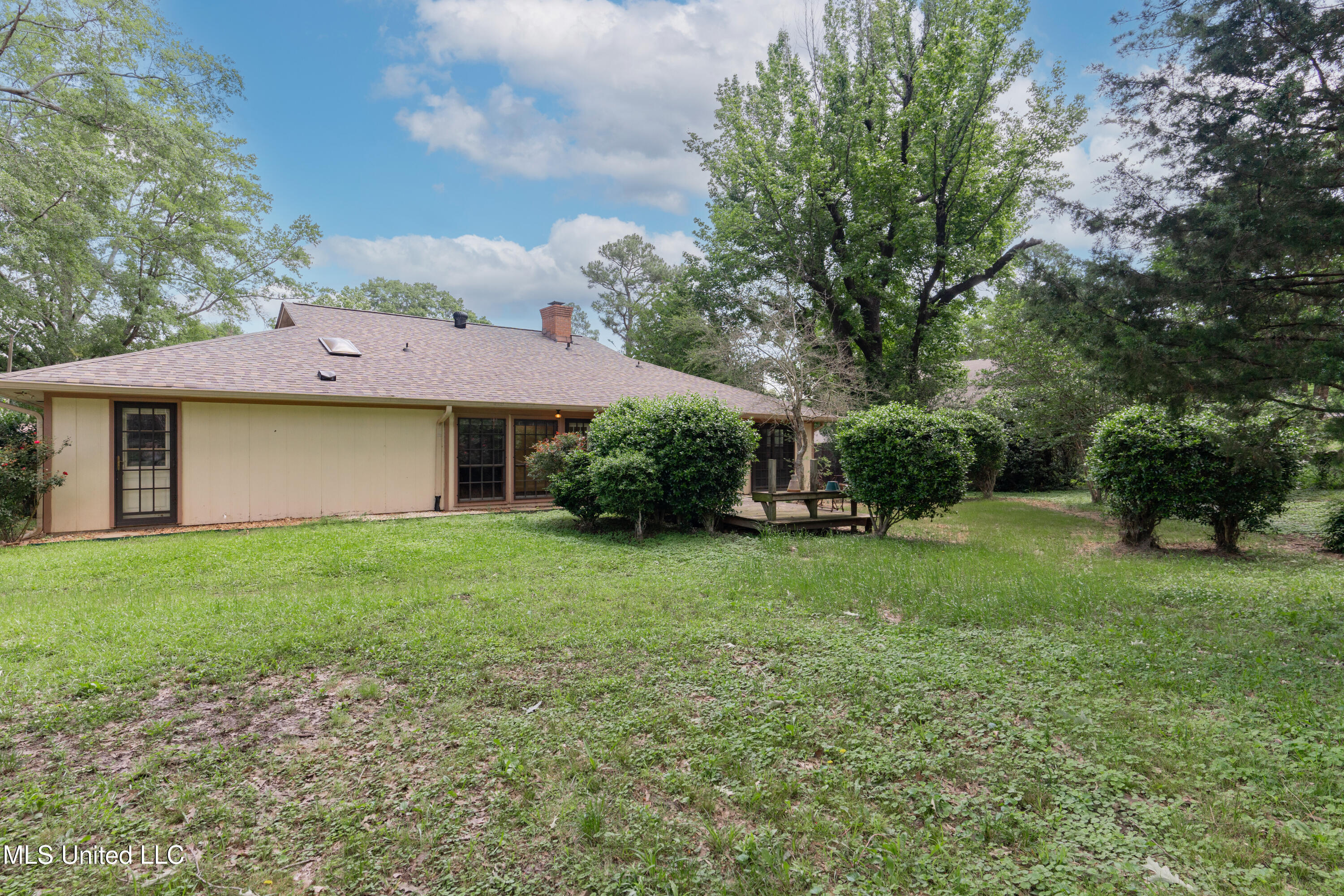 504 Hampton Street Property Photo 61