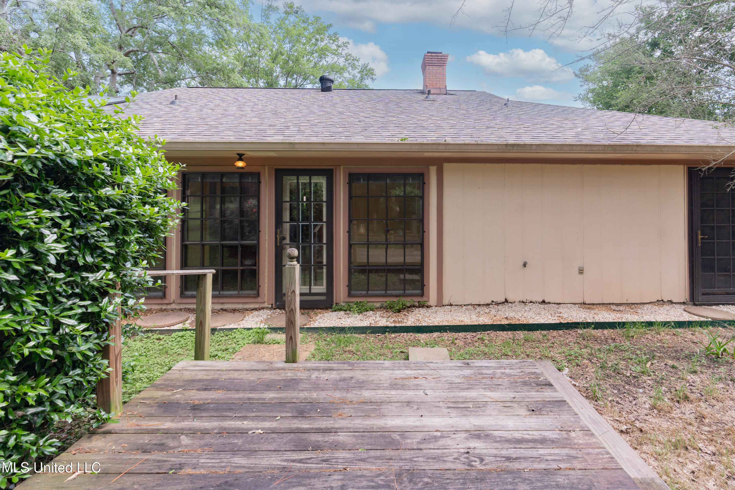 504 Hampton Street Property Photo 69