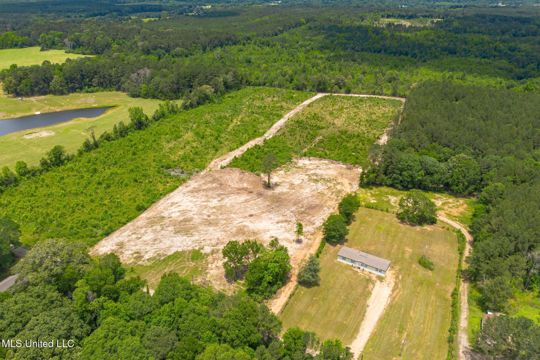 Ross Trail Property Photo 1