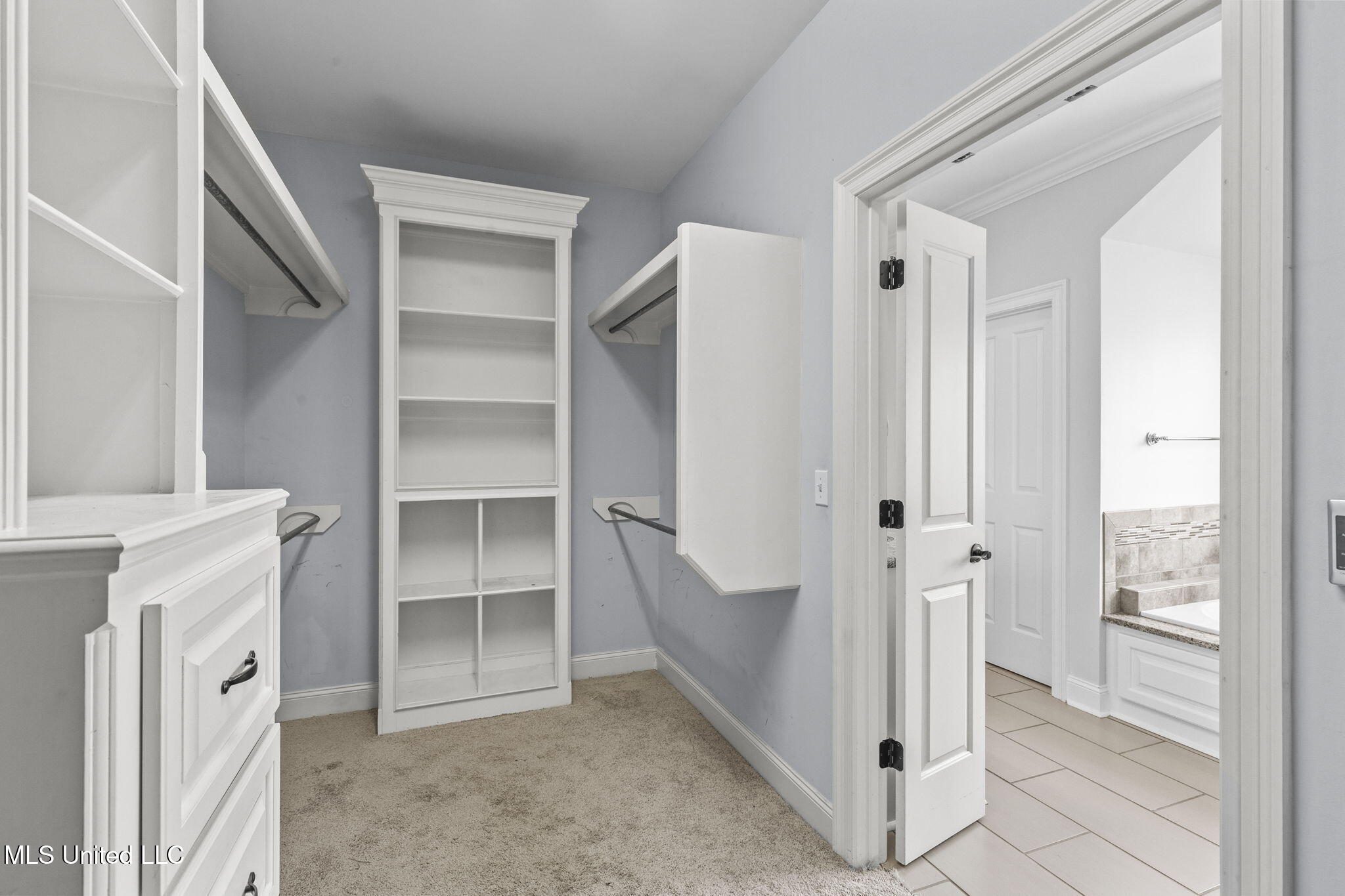 415 Deer Hollow Property Photo 54