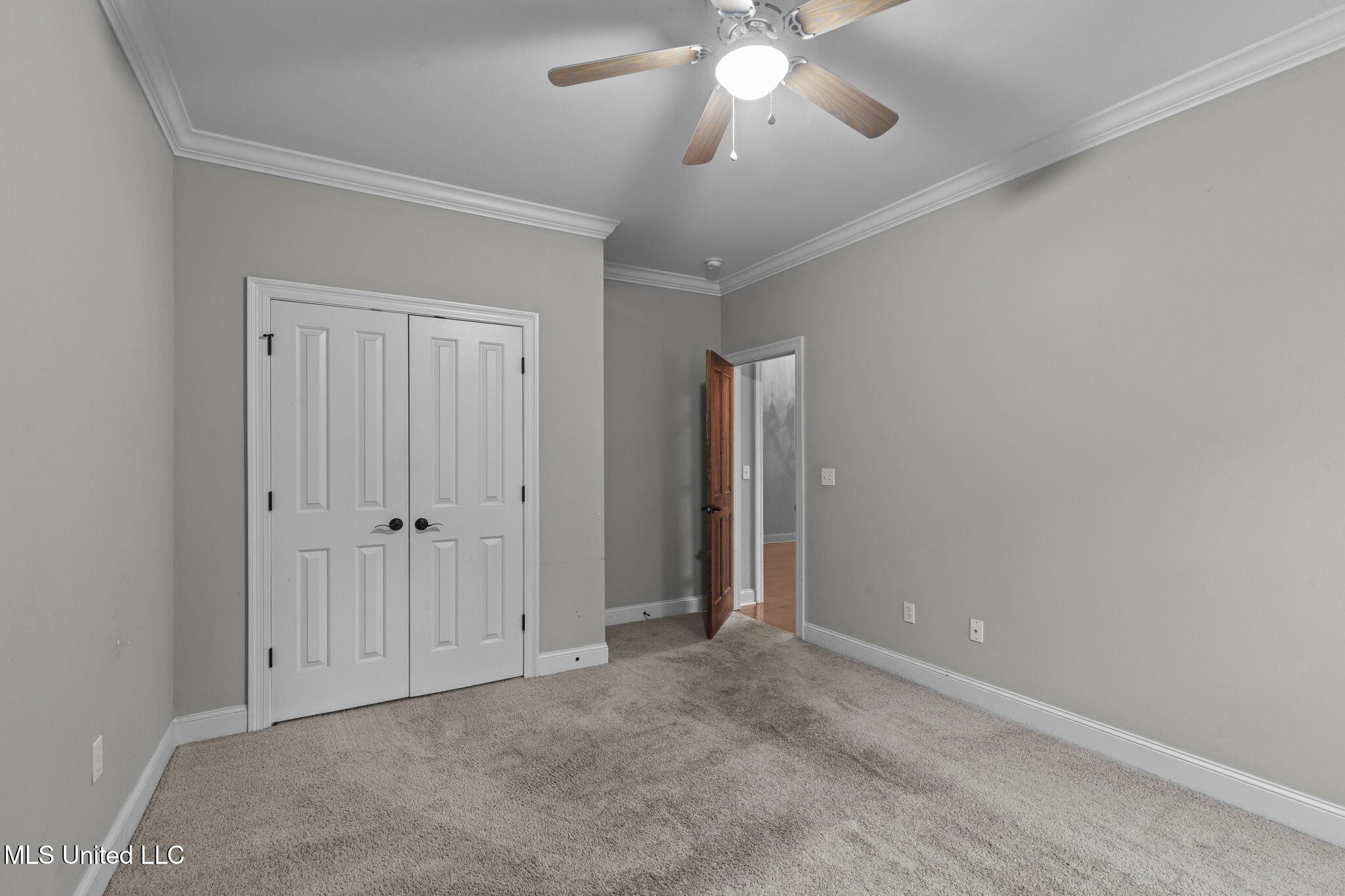 415 Deer Hollow Property Photo 57
