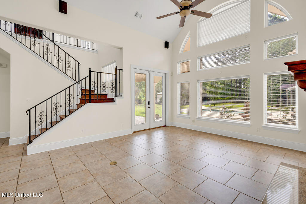 17000 River Place Property Photo 20