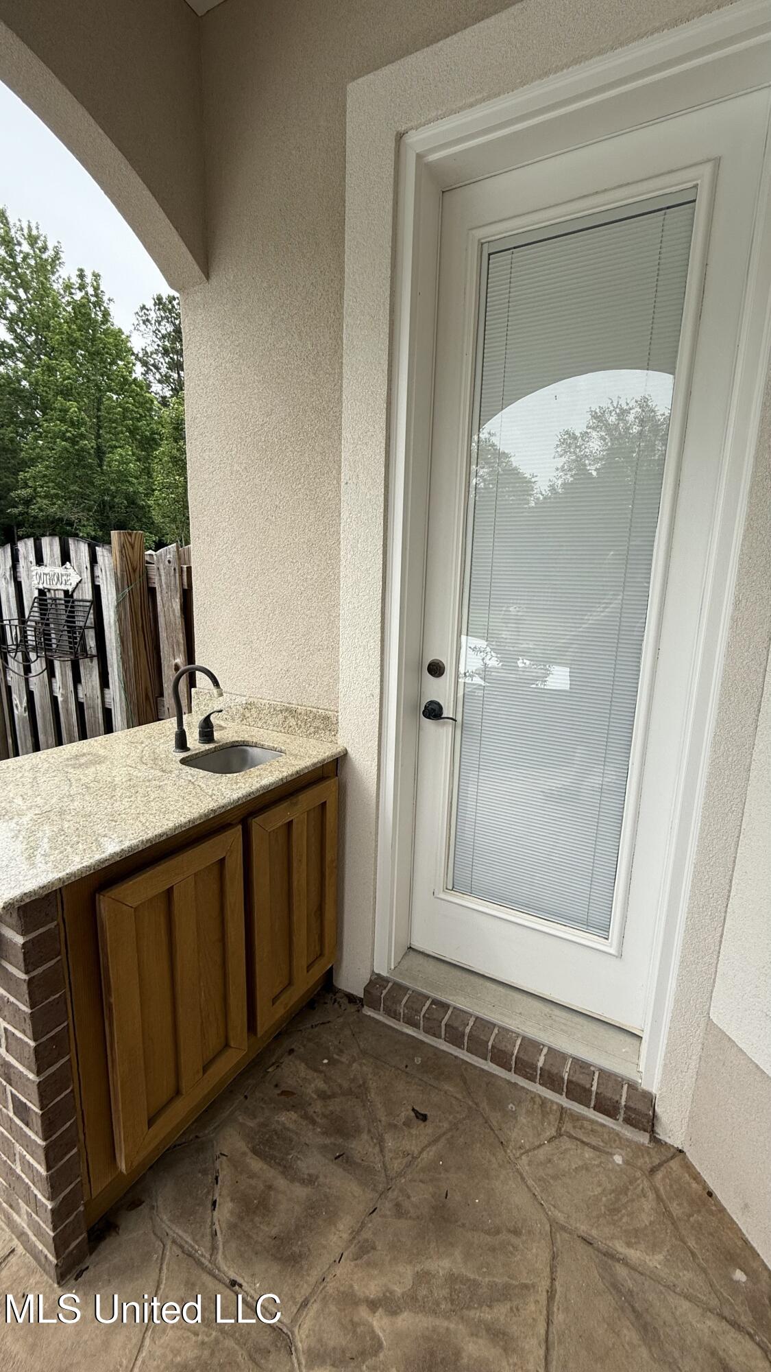 17000 River Place Property Photo 67