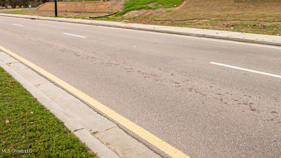 458 Back Bay Boulevard Property Photo 1